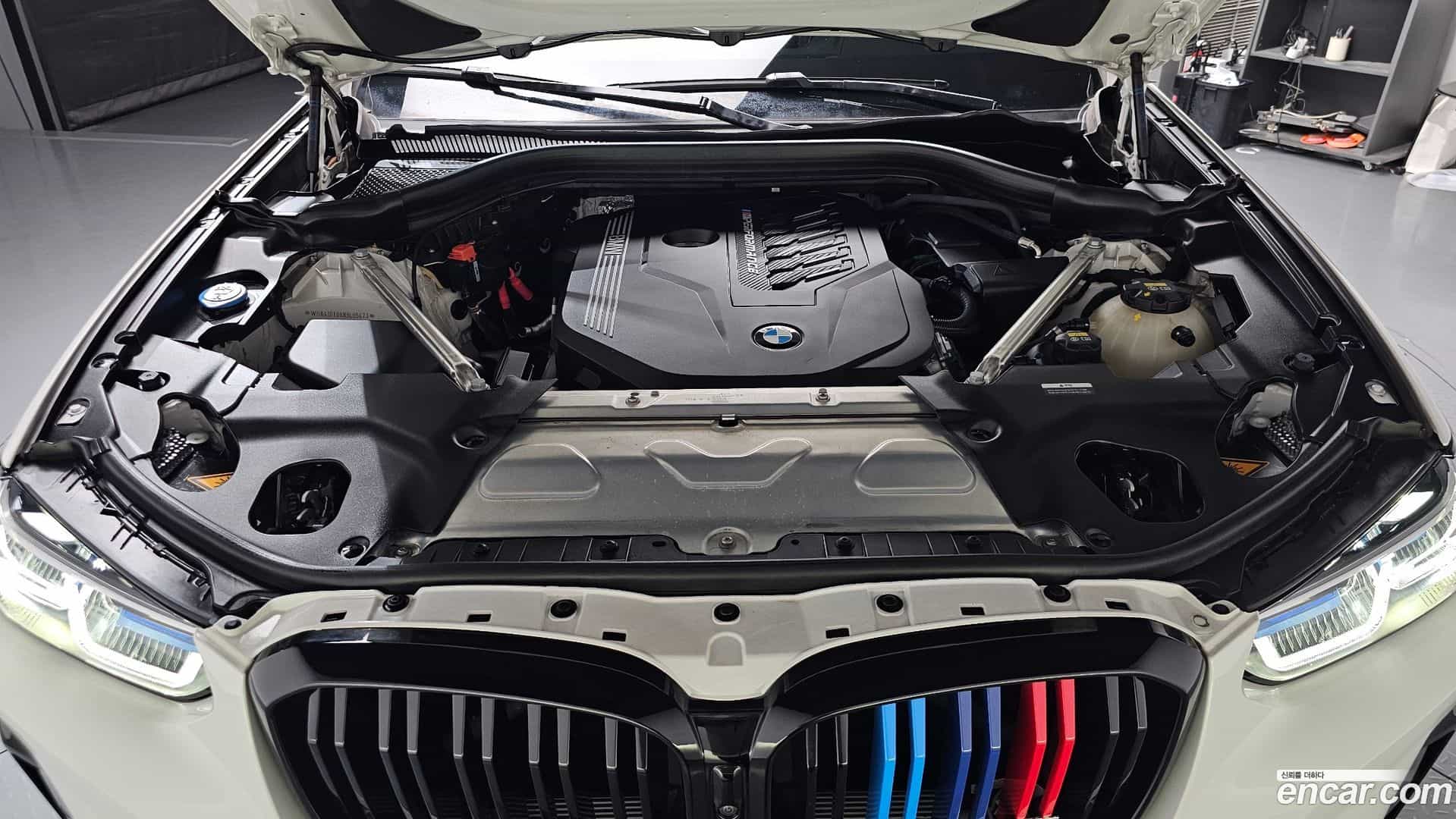 X4 BMW 2022.3-OUTER-006