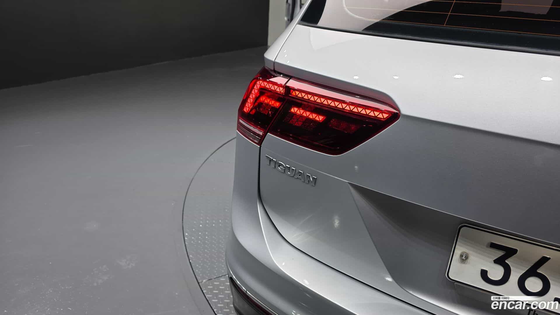 Tiguan Volkswagen 2018.4-OUTER-033