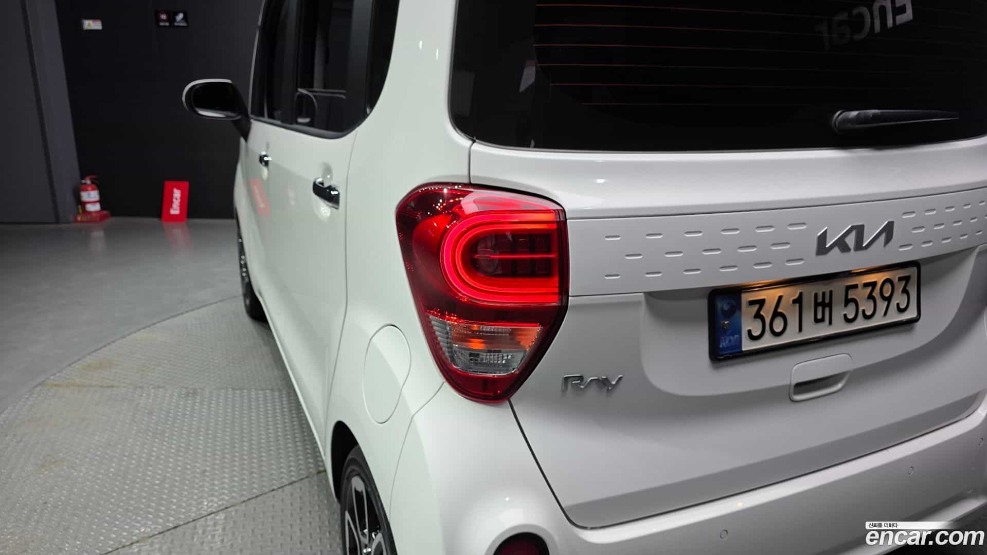RAY Kia 2022.0-OUTER-033