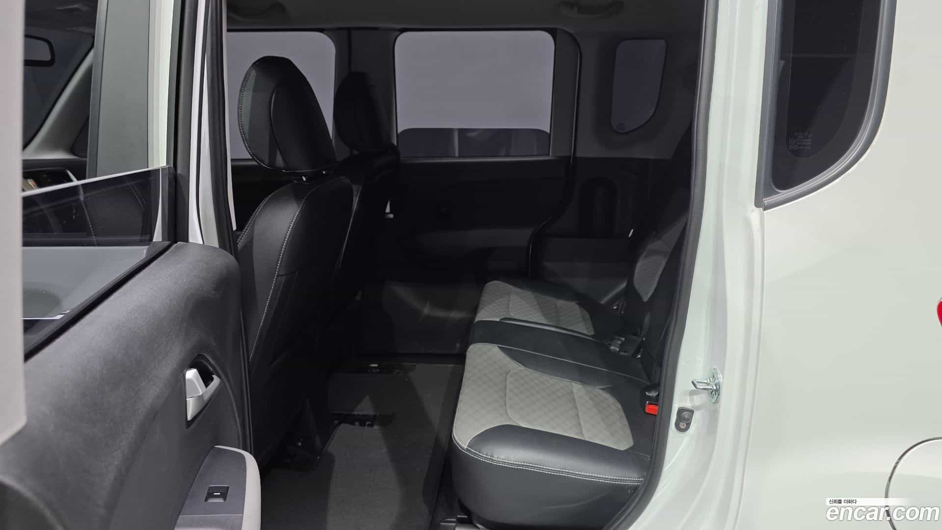 RAY Kia 2022.0-INNER-036