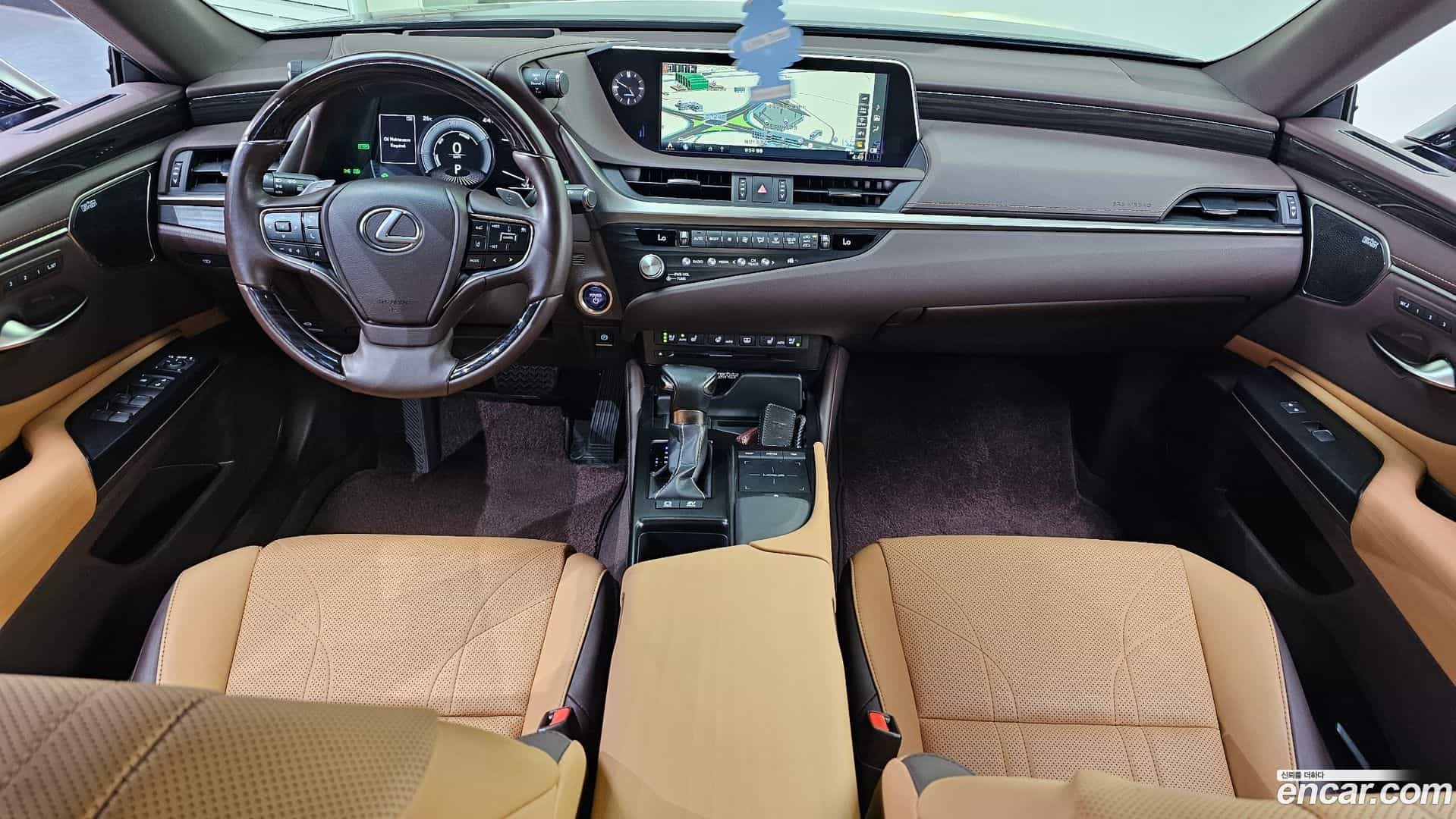 ES Lexus 2021.5-INNER-007