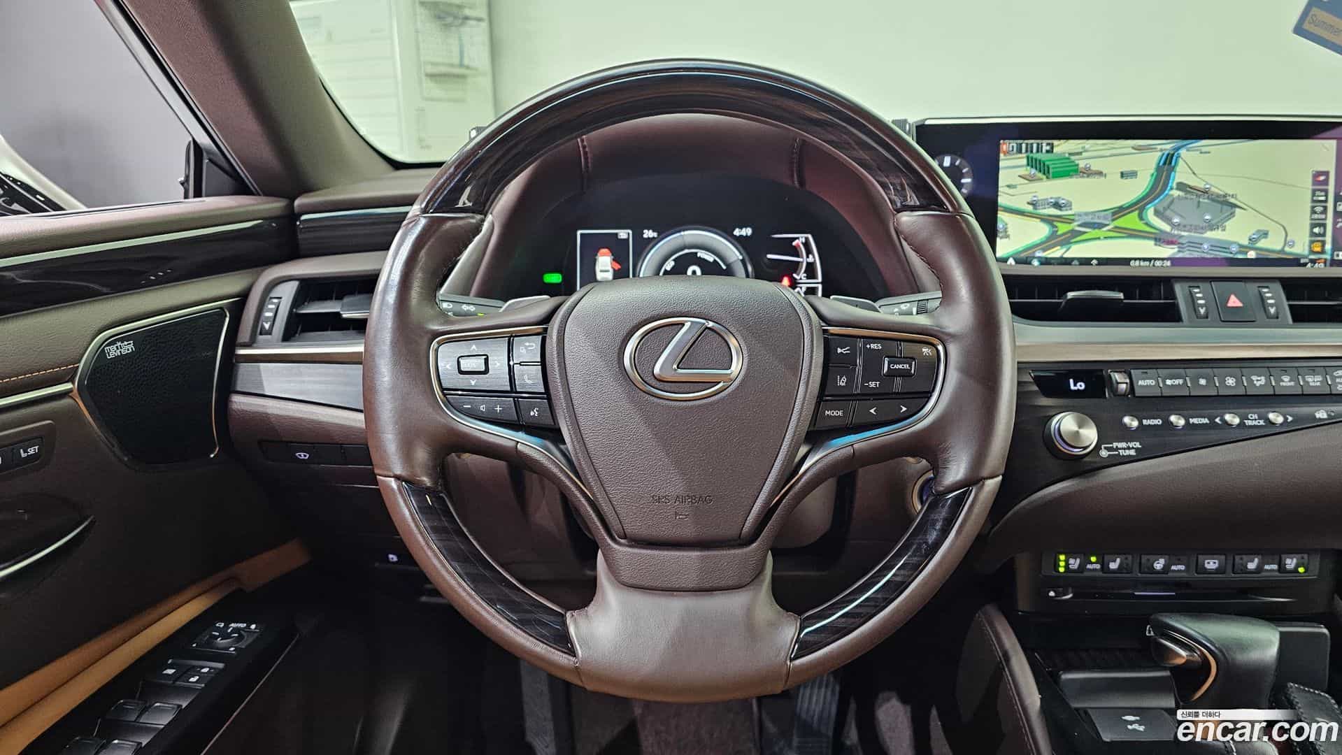 ES Lexus 2021.5-OPTION-018