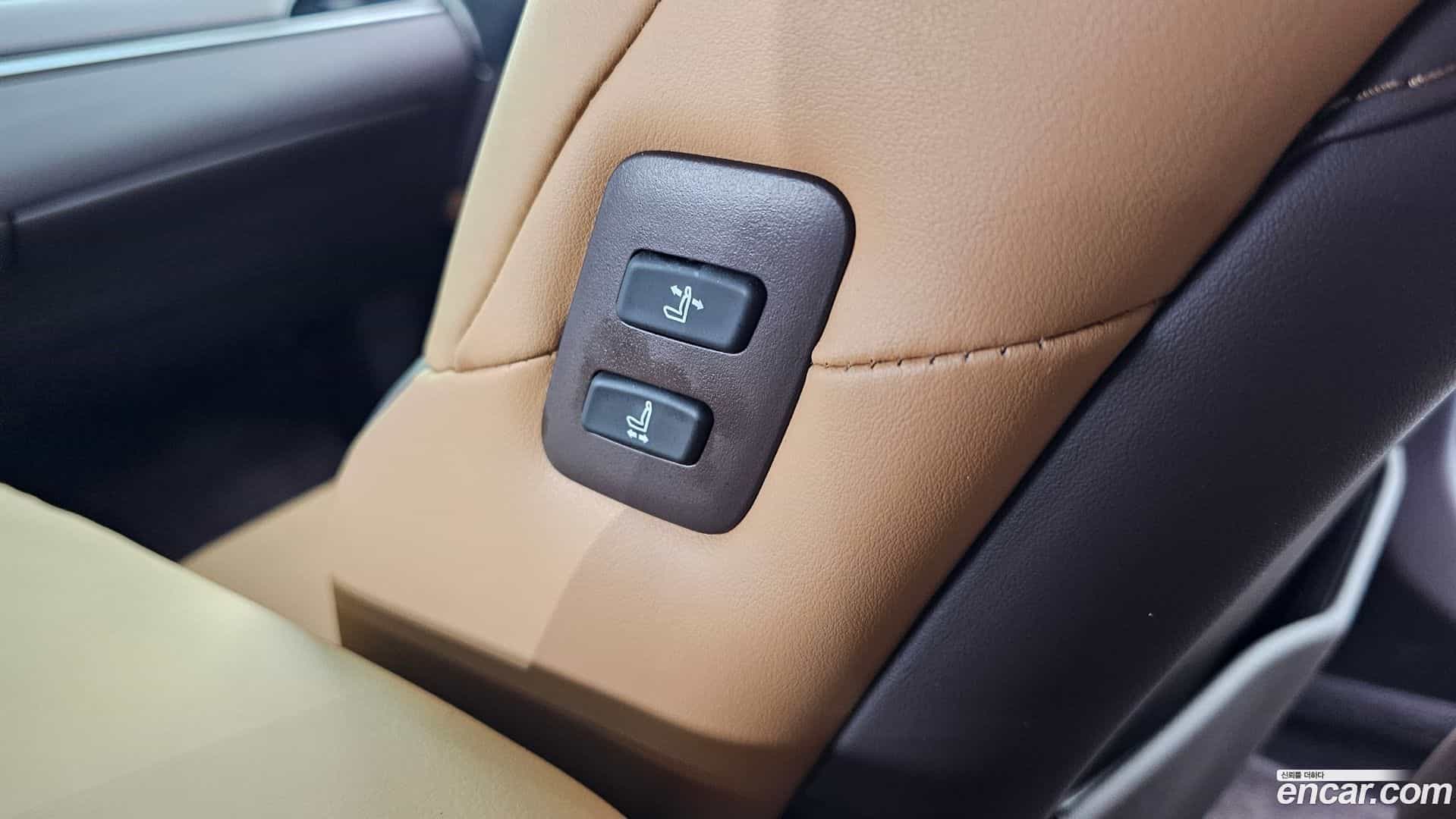 ES Lexus 2021.5-OPTION-021