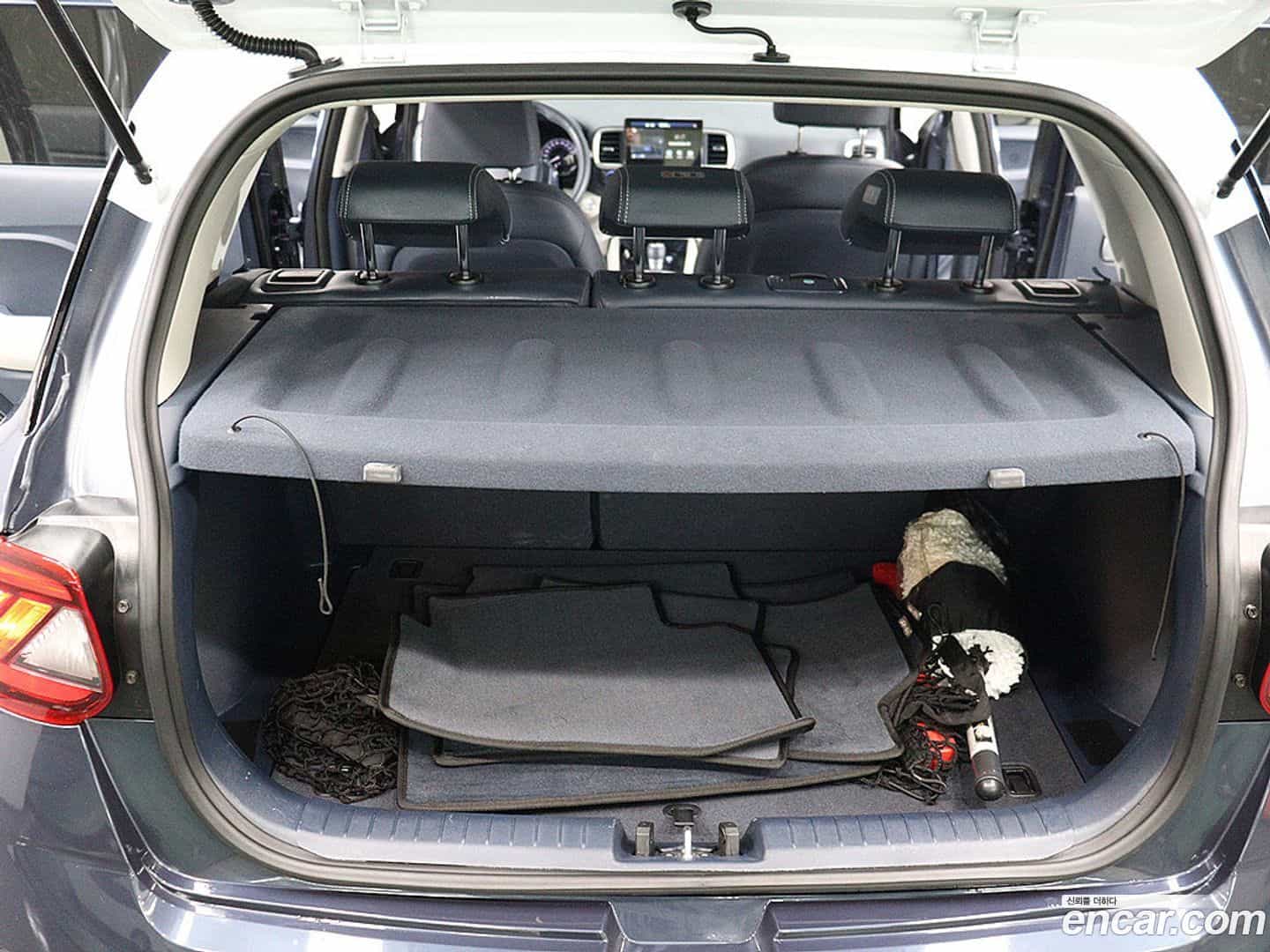 Venue Hyundai 2020.5-OPTION-024
