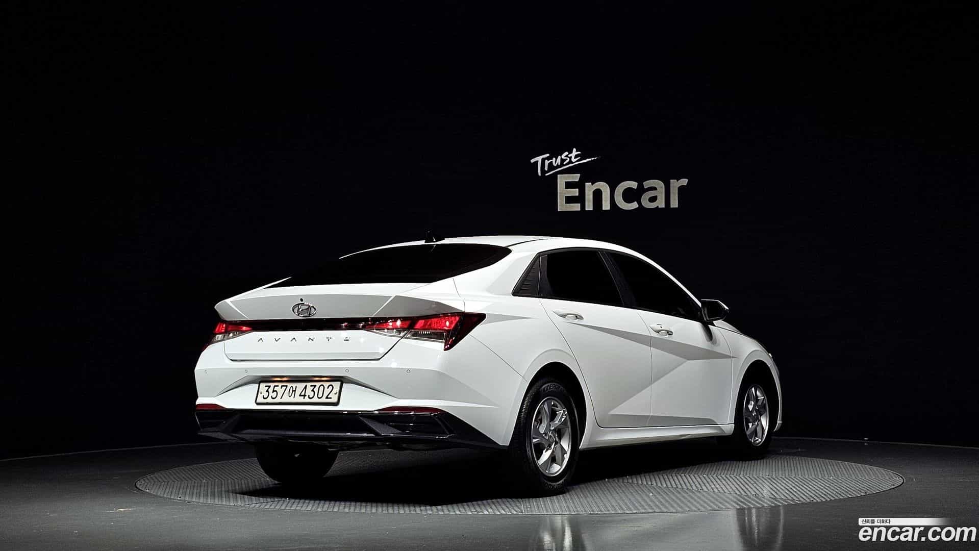 AVANTE Hyundai 2020.9-OUTER-002