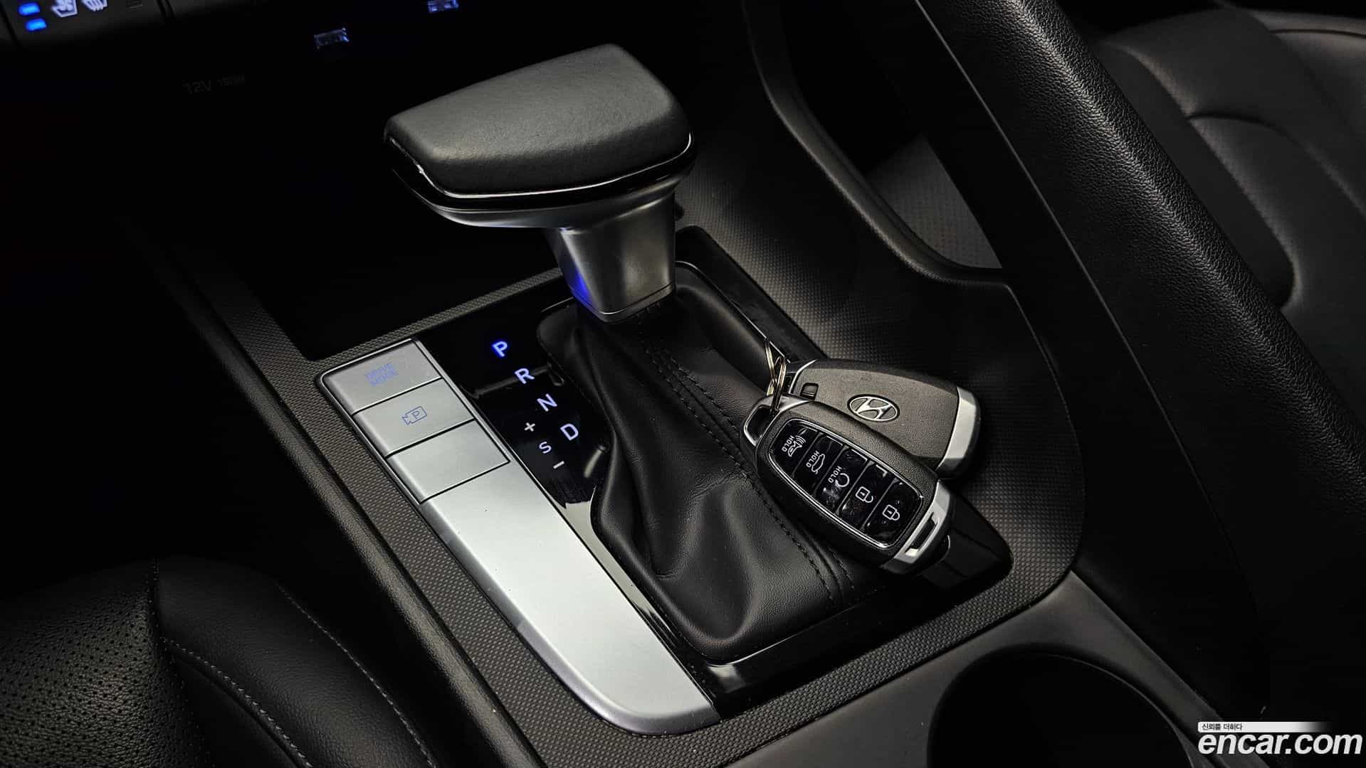 AVANTE Hyundai 2020.9-INNER-009