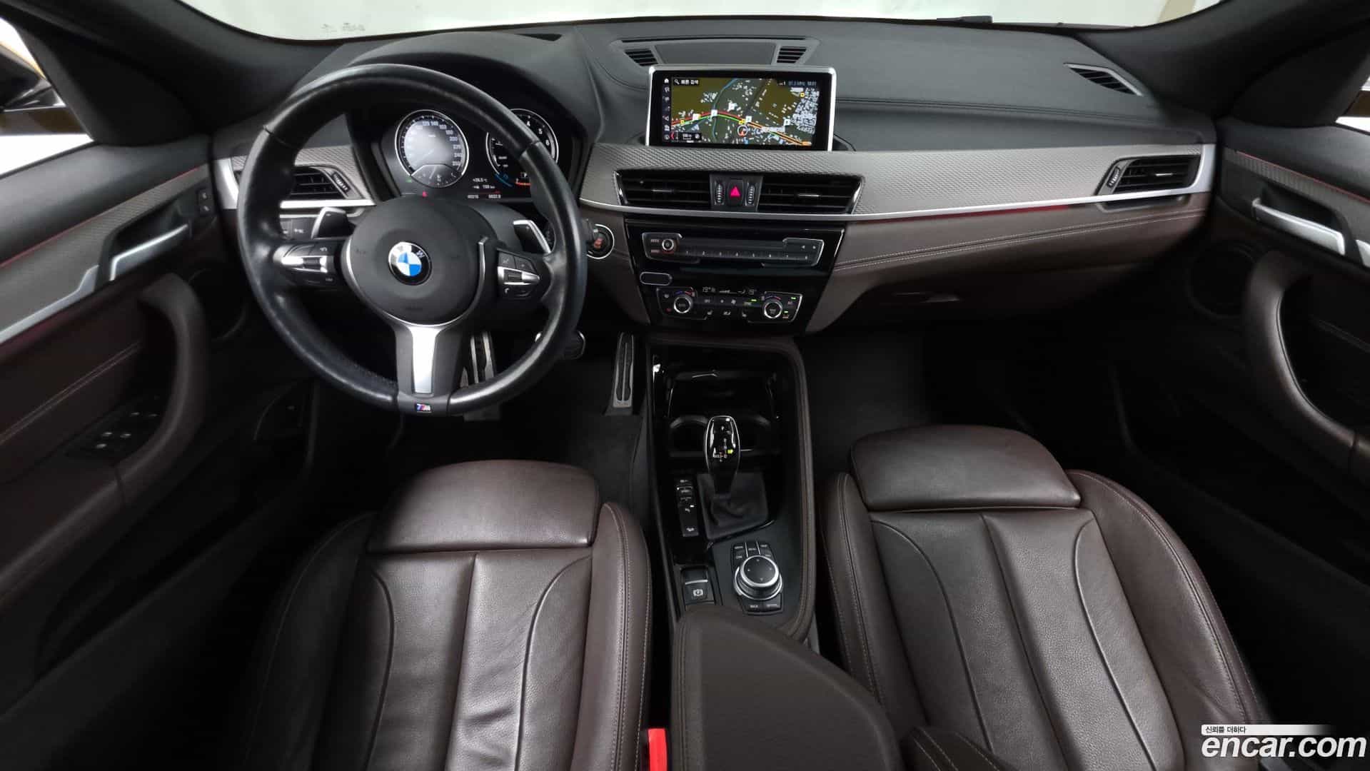 X2 (F39) BMW 2021.1-INNER-007
