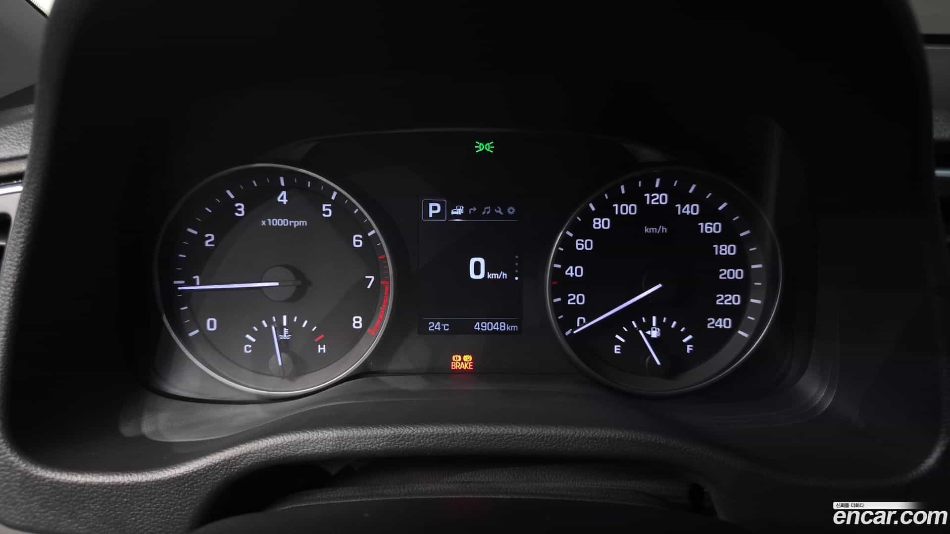AVANTE Hyundai 2015.8-INNER-008