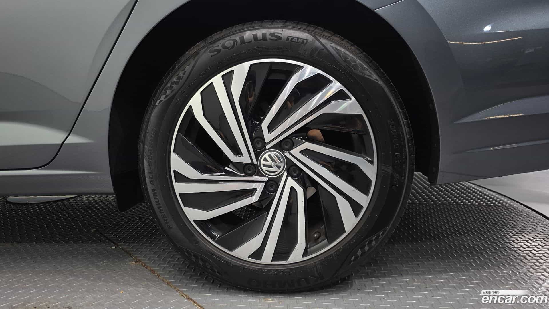 Jetta Volkswagen 2021.11-OUTER-005