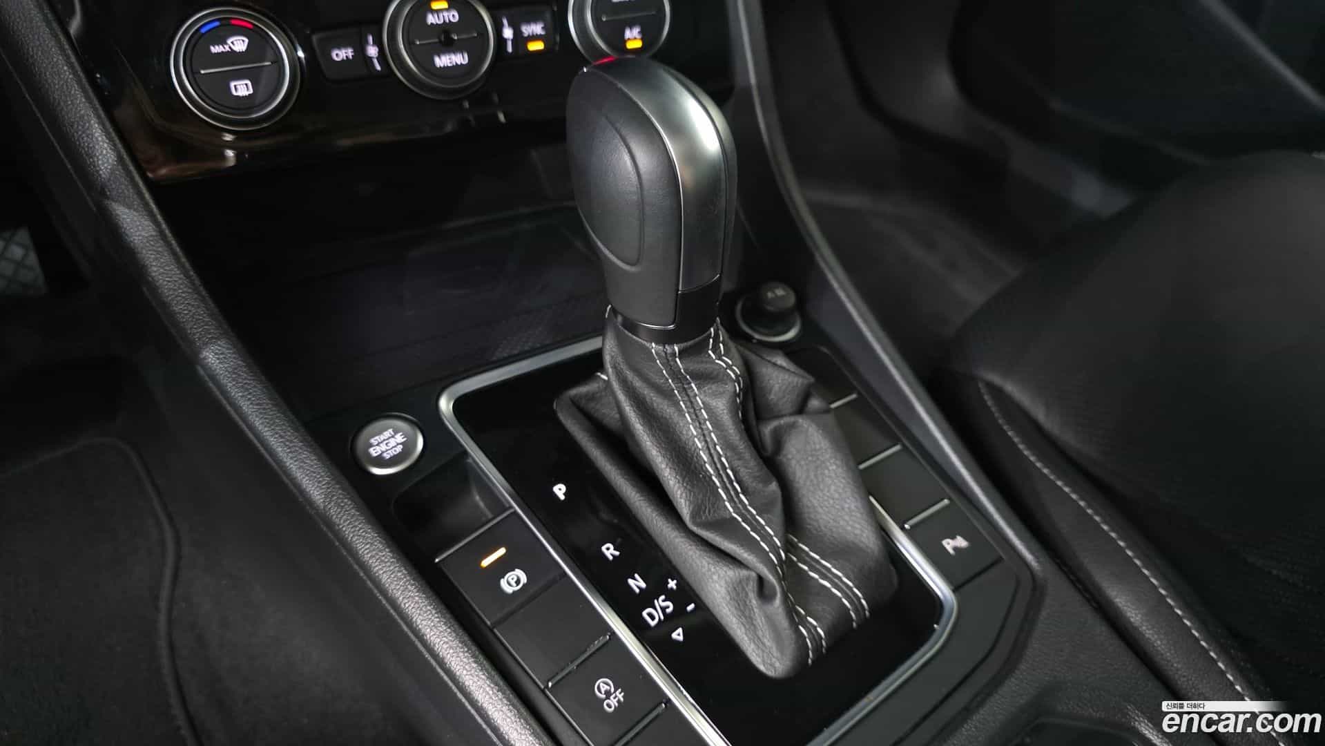 Jetta Volkswagen 2021.11-INNER-009