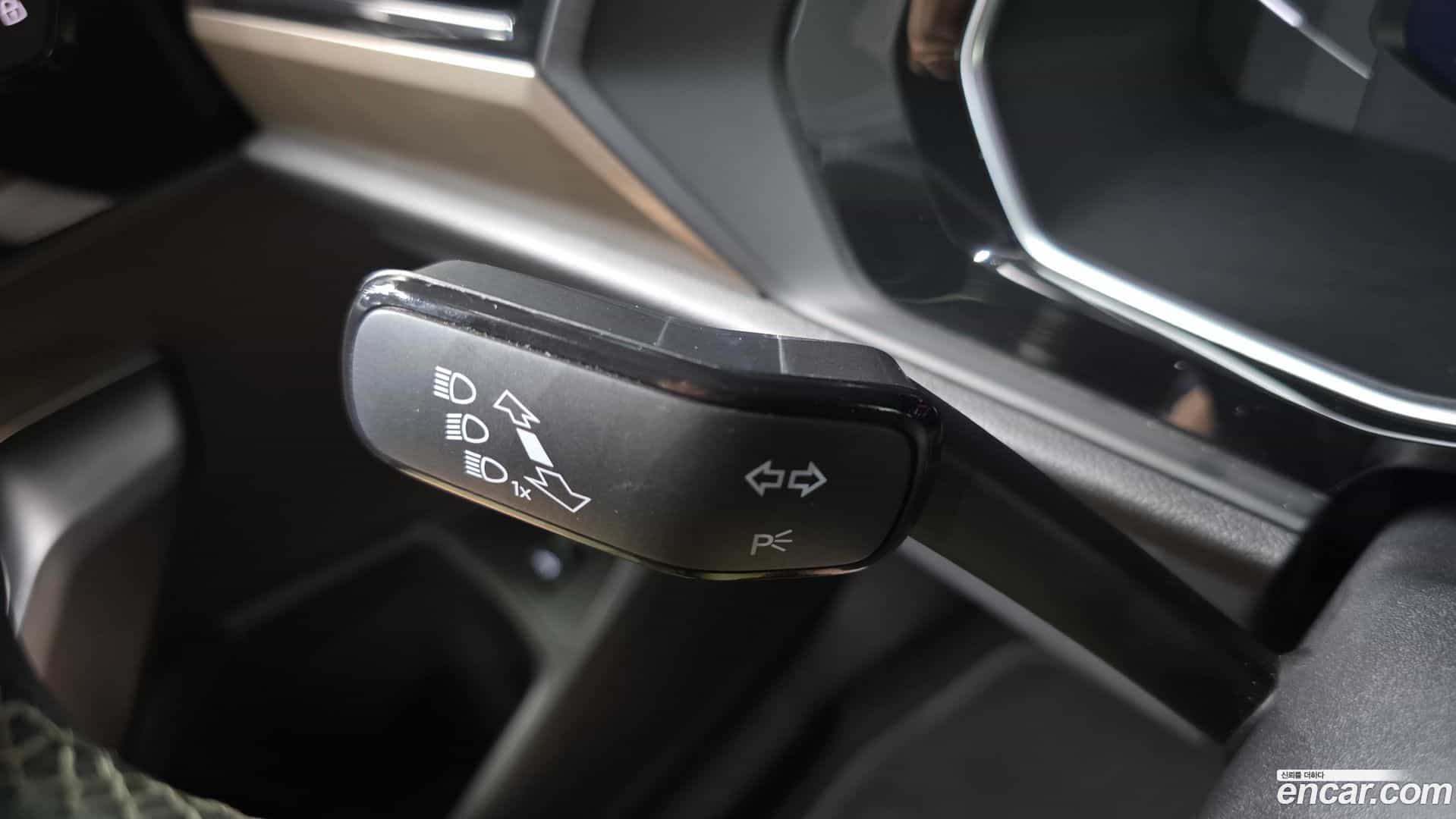Jetta Volkswagen 2021.11-OPTION-046