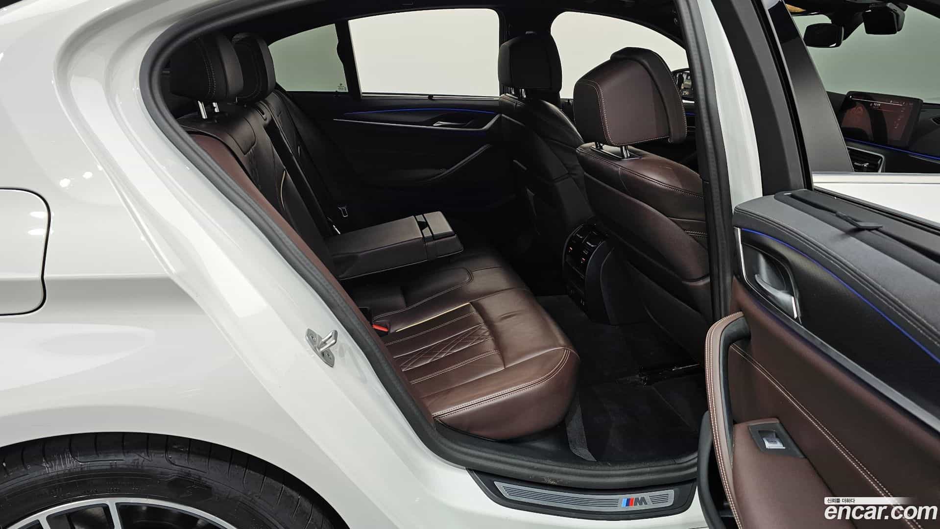 5-Series BMW 2023.5-OPTION-015