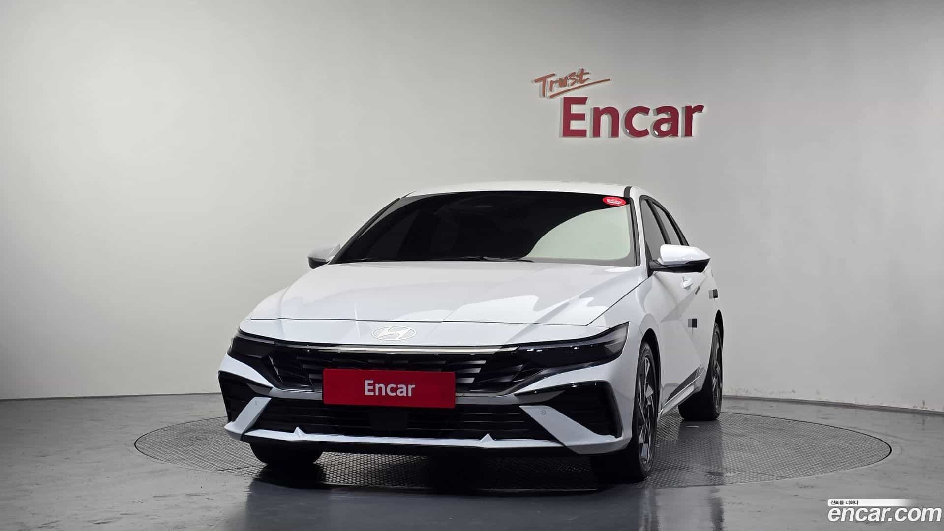 AVANTE Hyundai 2024.0-OUTER-003