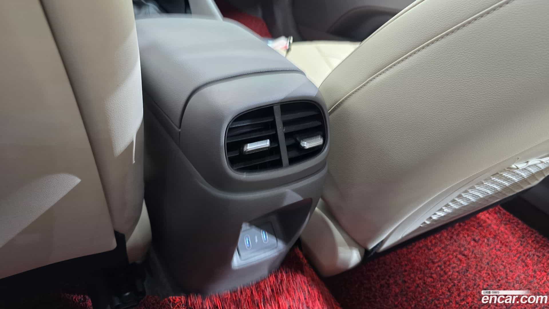 AVANTE Hyundai 2024.0-OPTION-044