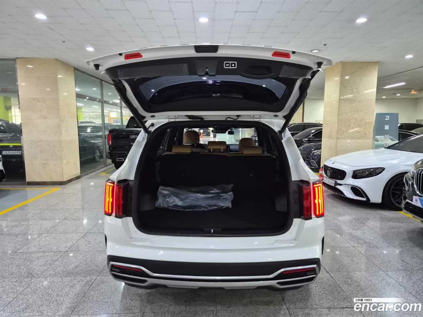 Sorento Kia 2021.5-OUTER-005