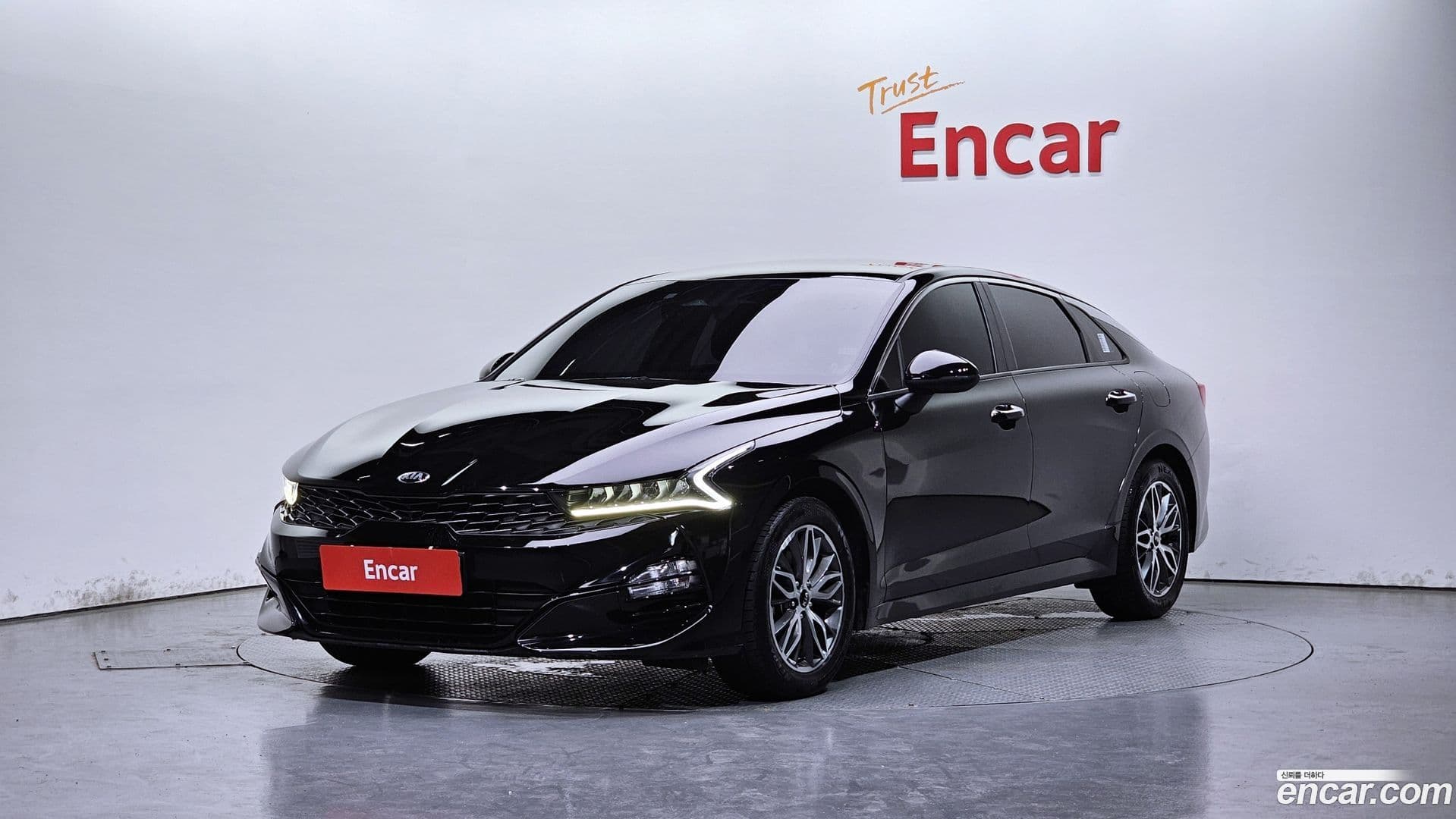 Main__Slider__Photo:K5 Kia 2020.6-0