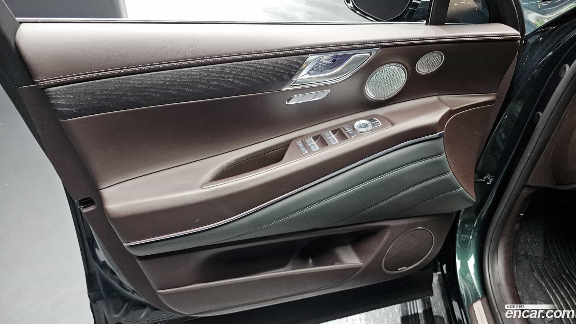 GV80 Genesis 2023.3-INNER-034