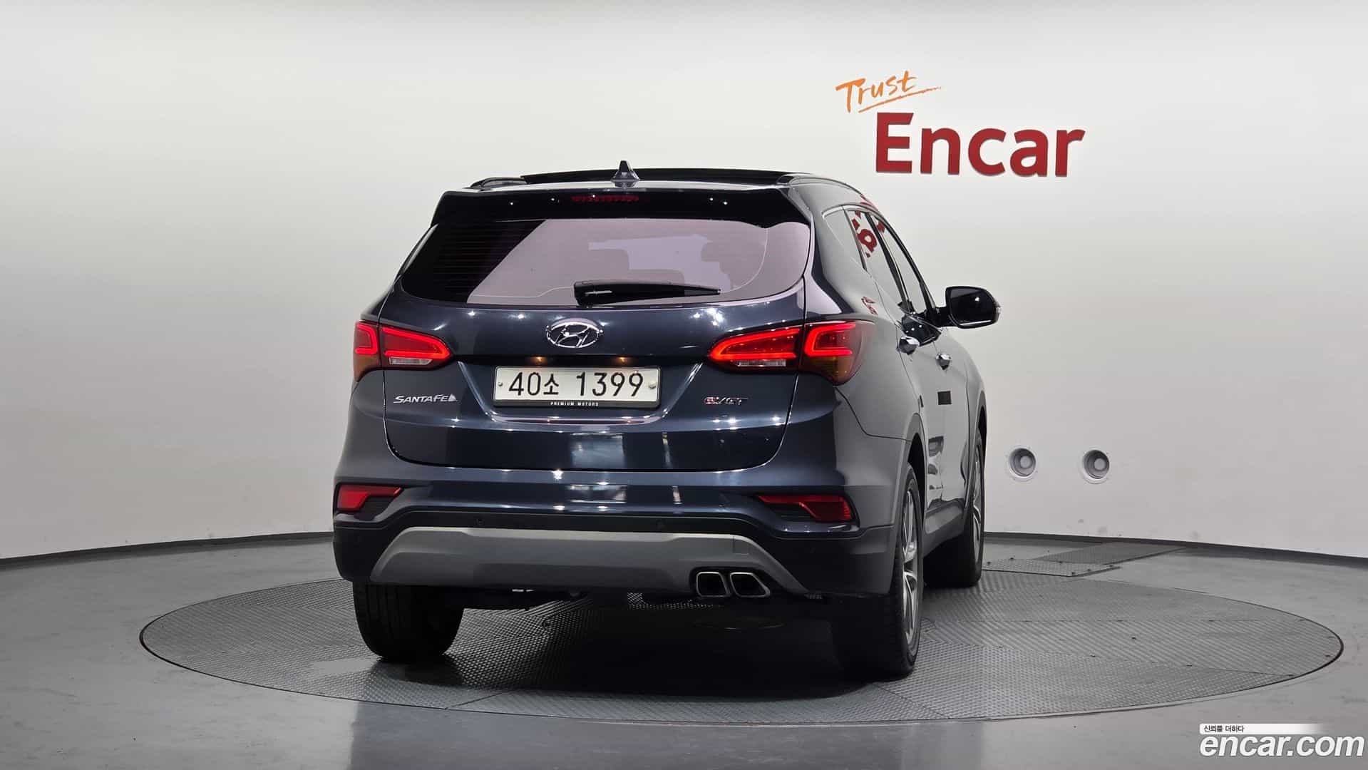 Santafe Hyundai 2017.2-OUTER-004