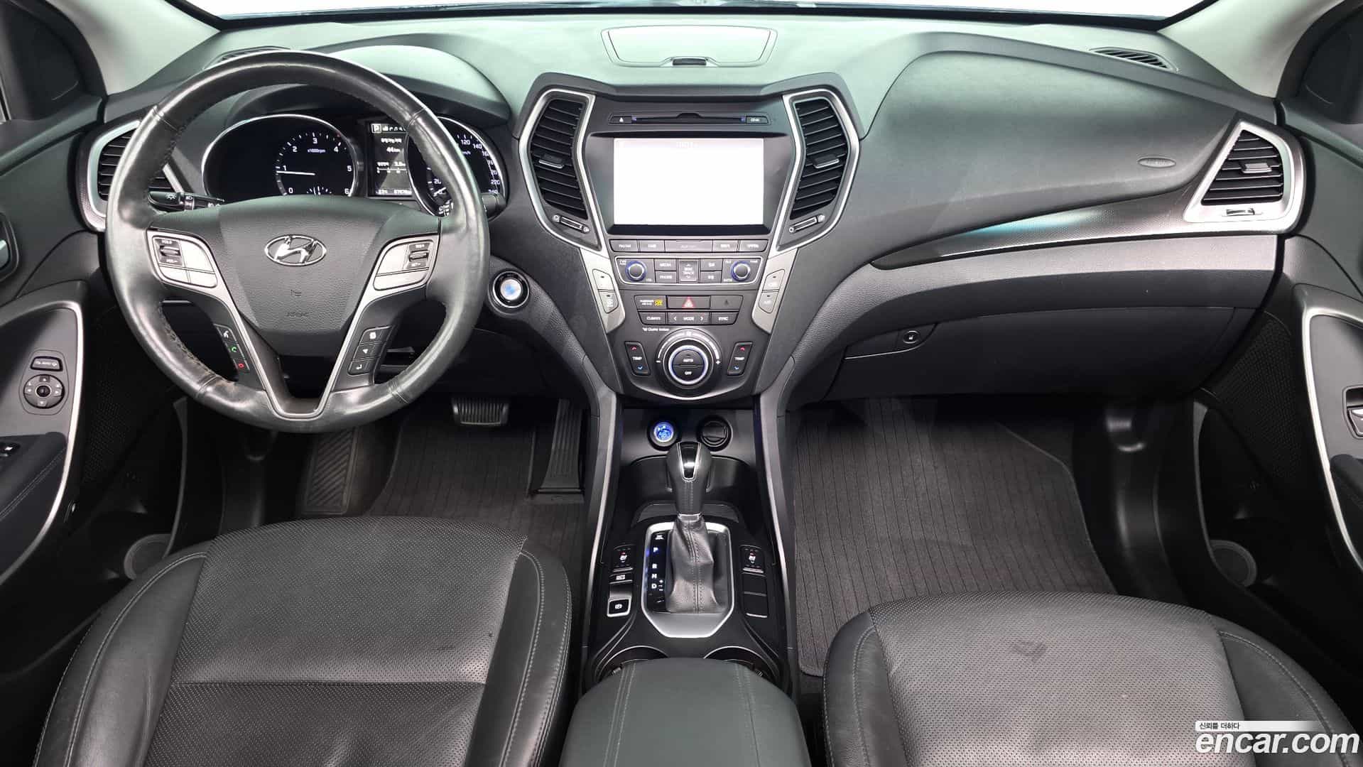 Santafe Hyundai 2017.2-INNER-007