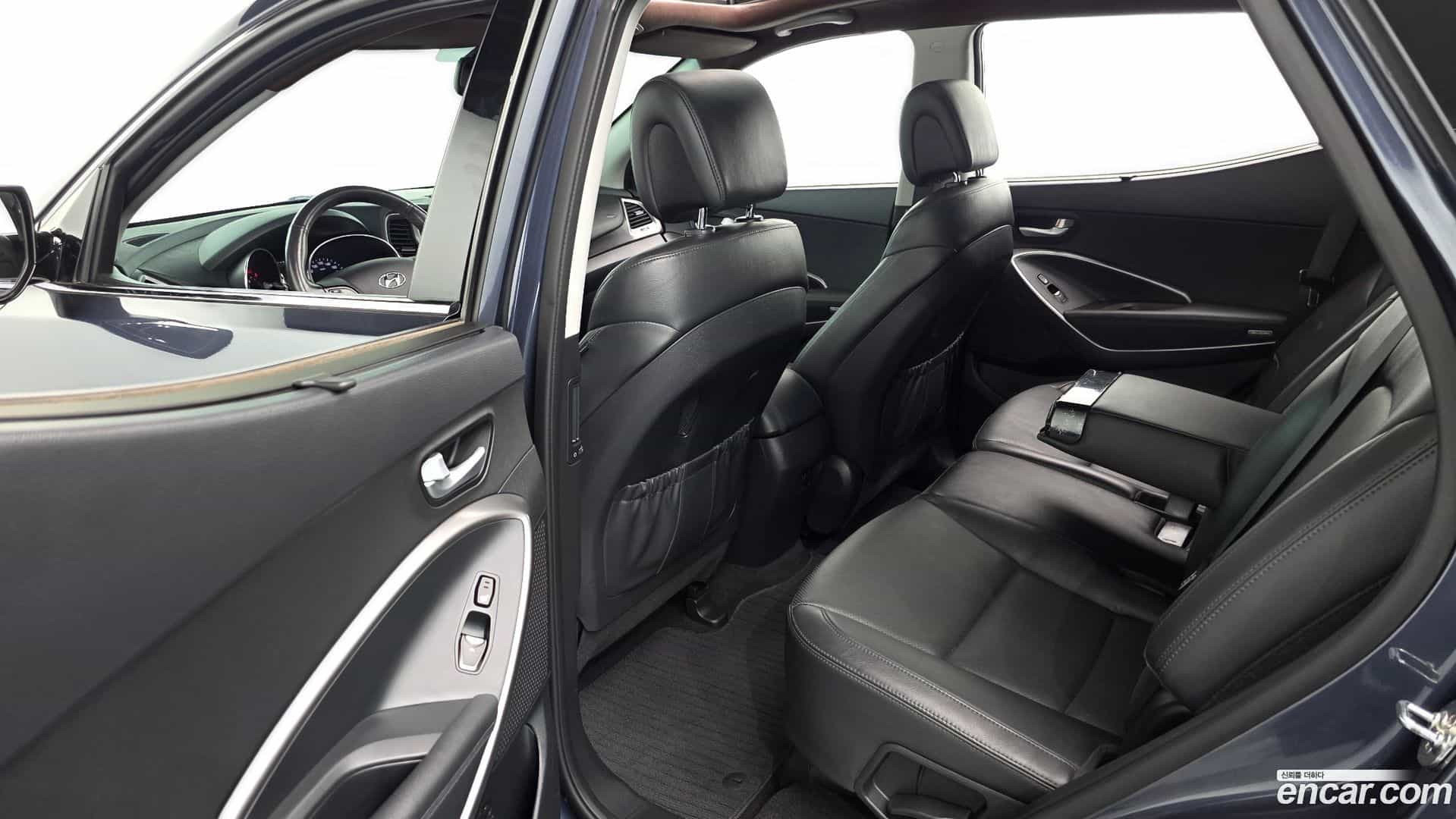 Santafe Hyundai 2017.2-OPTION-015