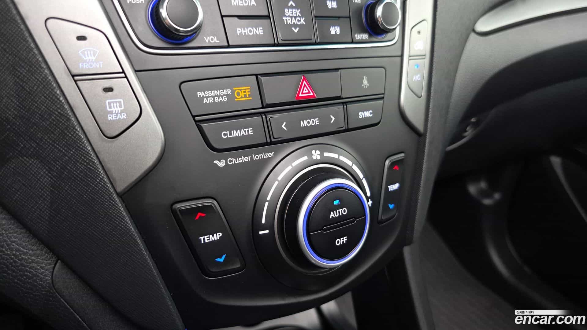Santafe Hyundai 2017.2-OPTION-020