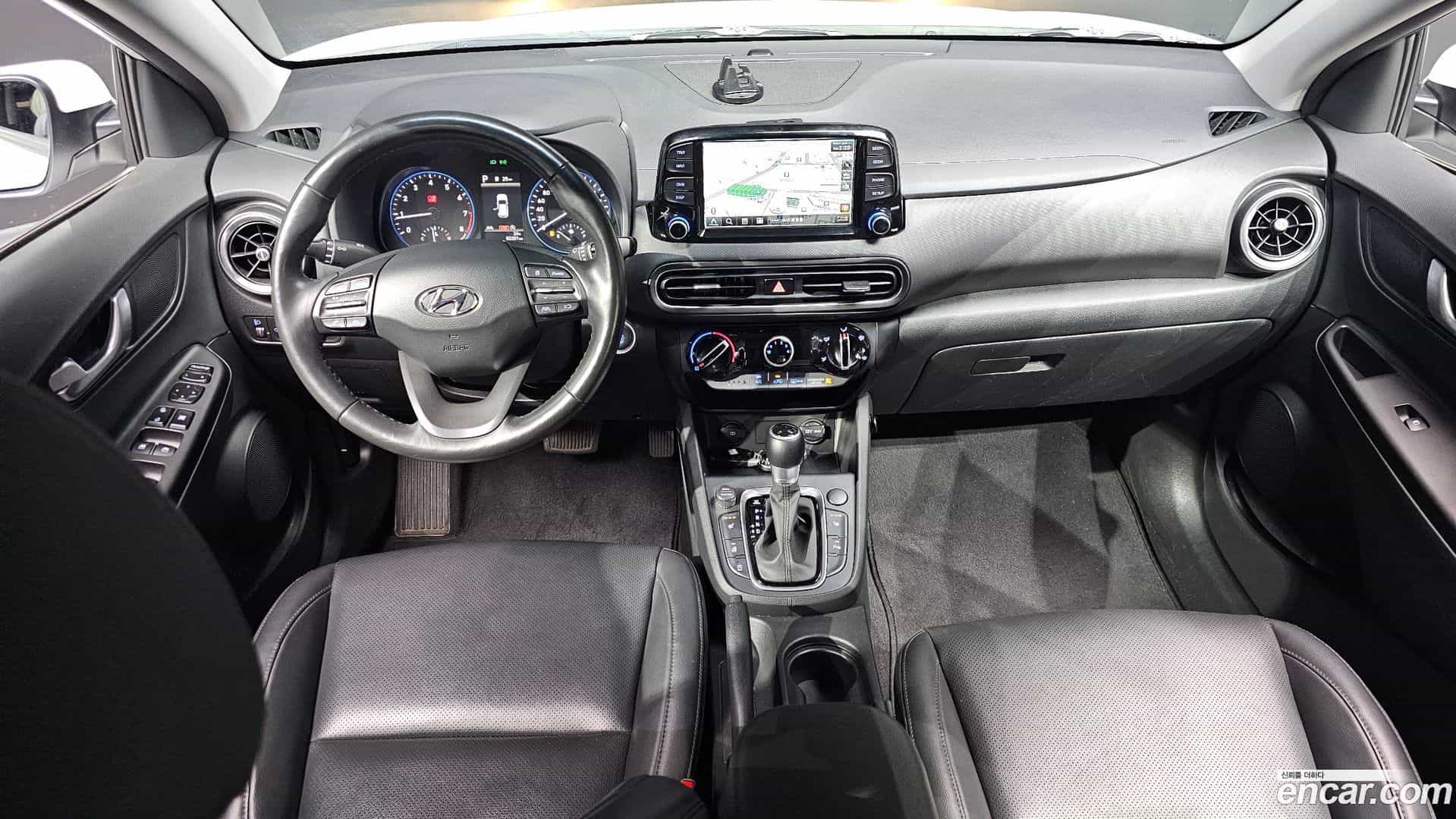 Kona Hyundai 2021.8-INNER-007