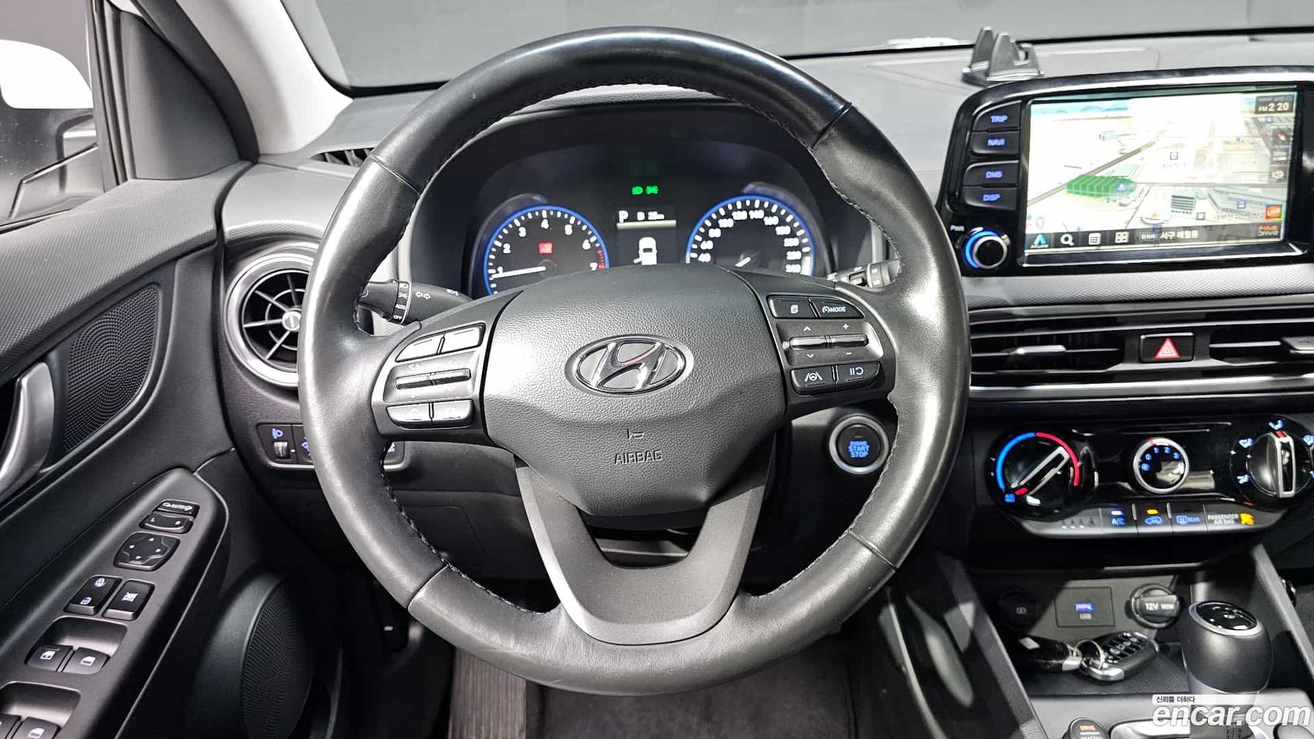 Kona Hyundai 2021.8-OPTION-017