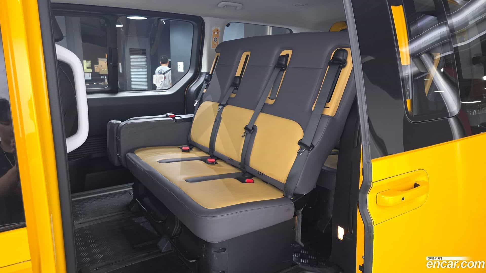 Staria Hyundai 2023.6-OPTION-016