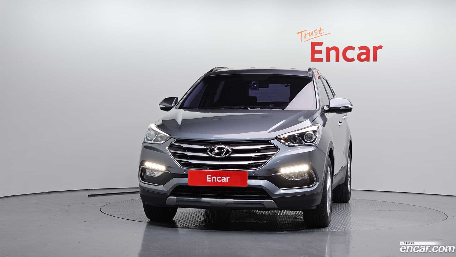 Santafe Hyundai 2017.1-OUTER-003