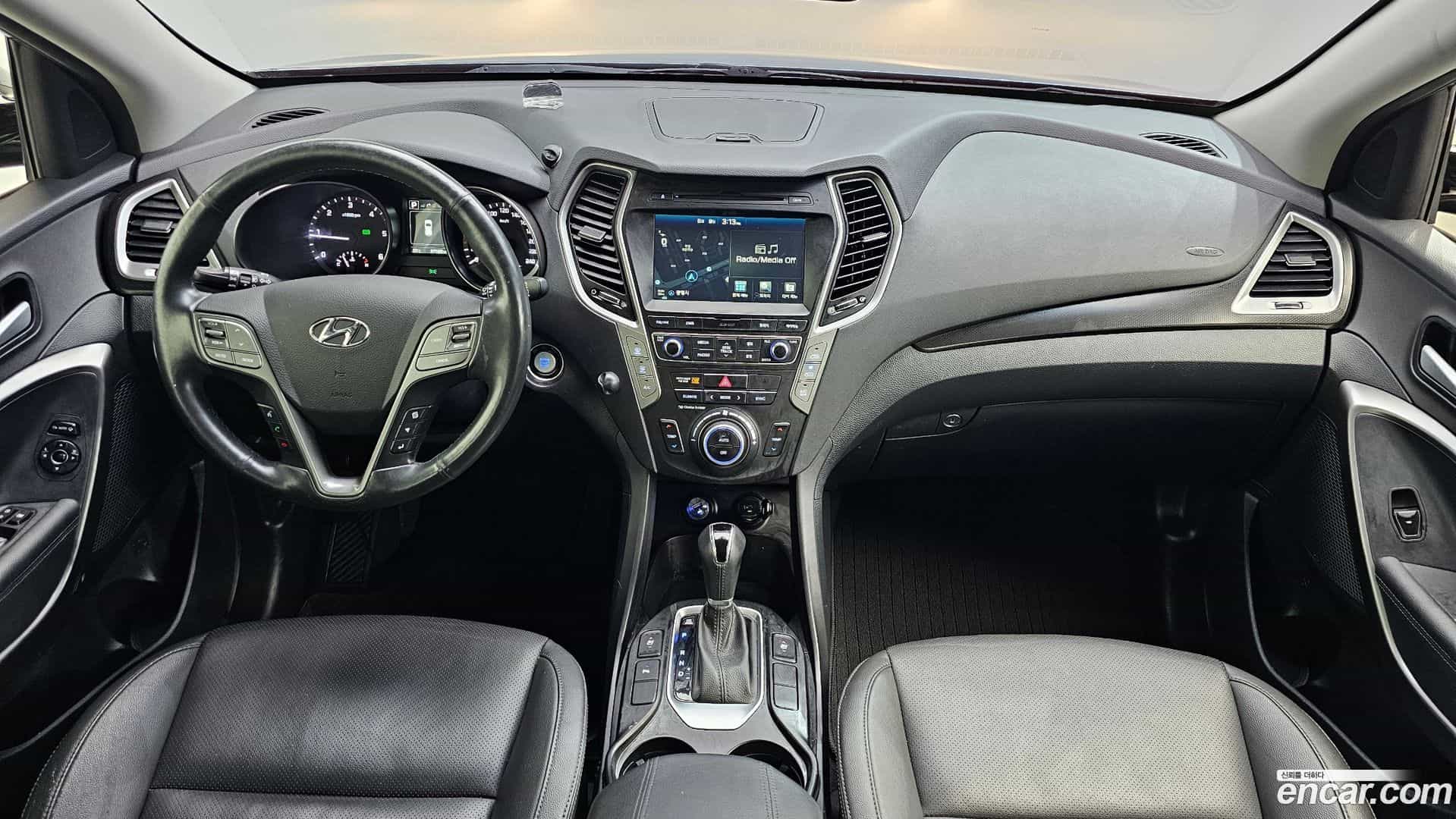 Santafe Hyundai 2017.1-INNER-007