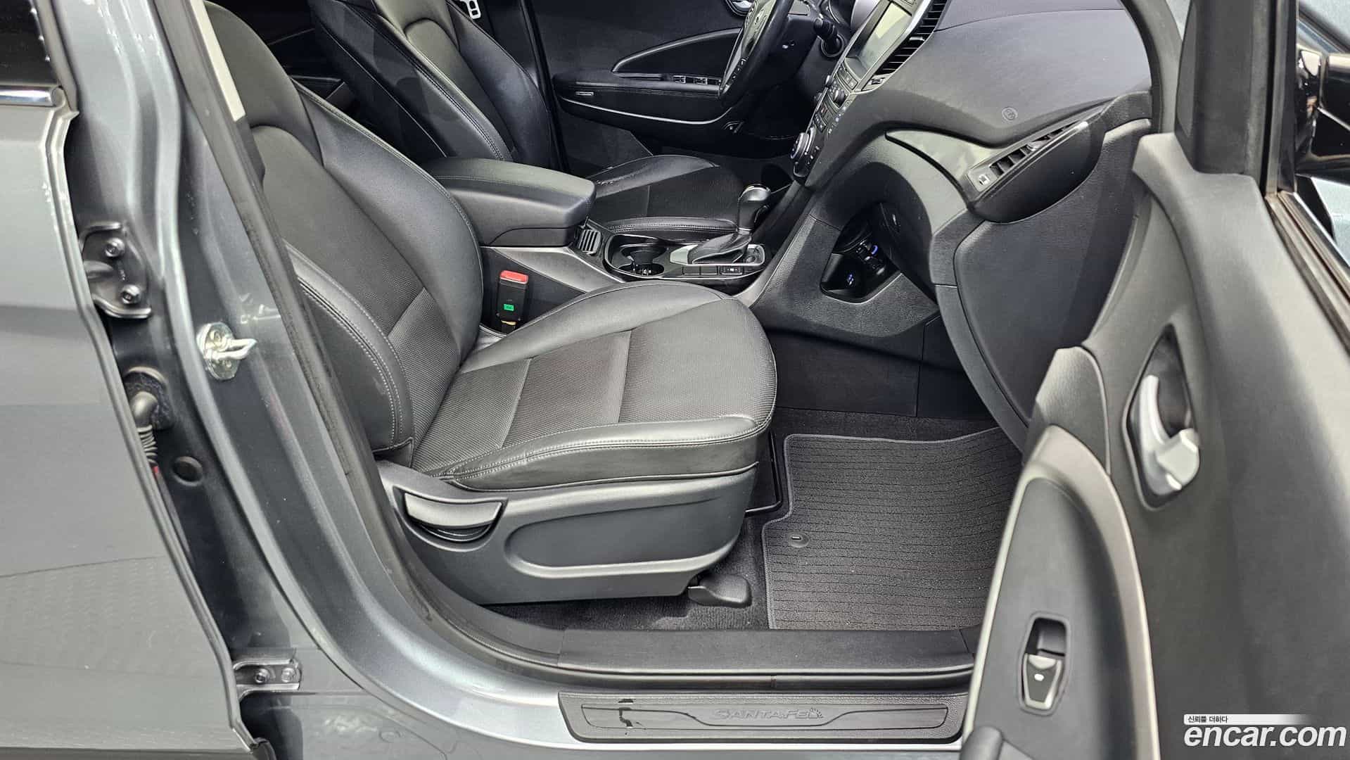 Santafe Hyundai 2017.1-OPTION-015