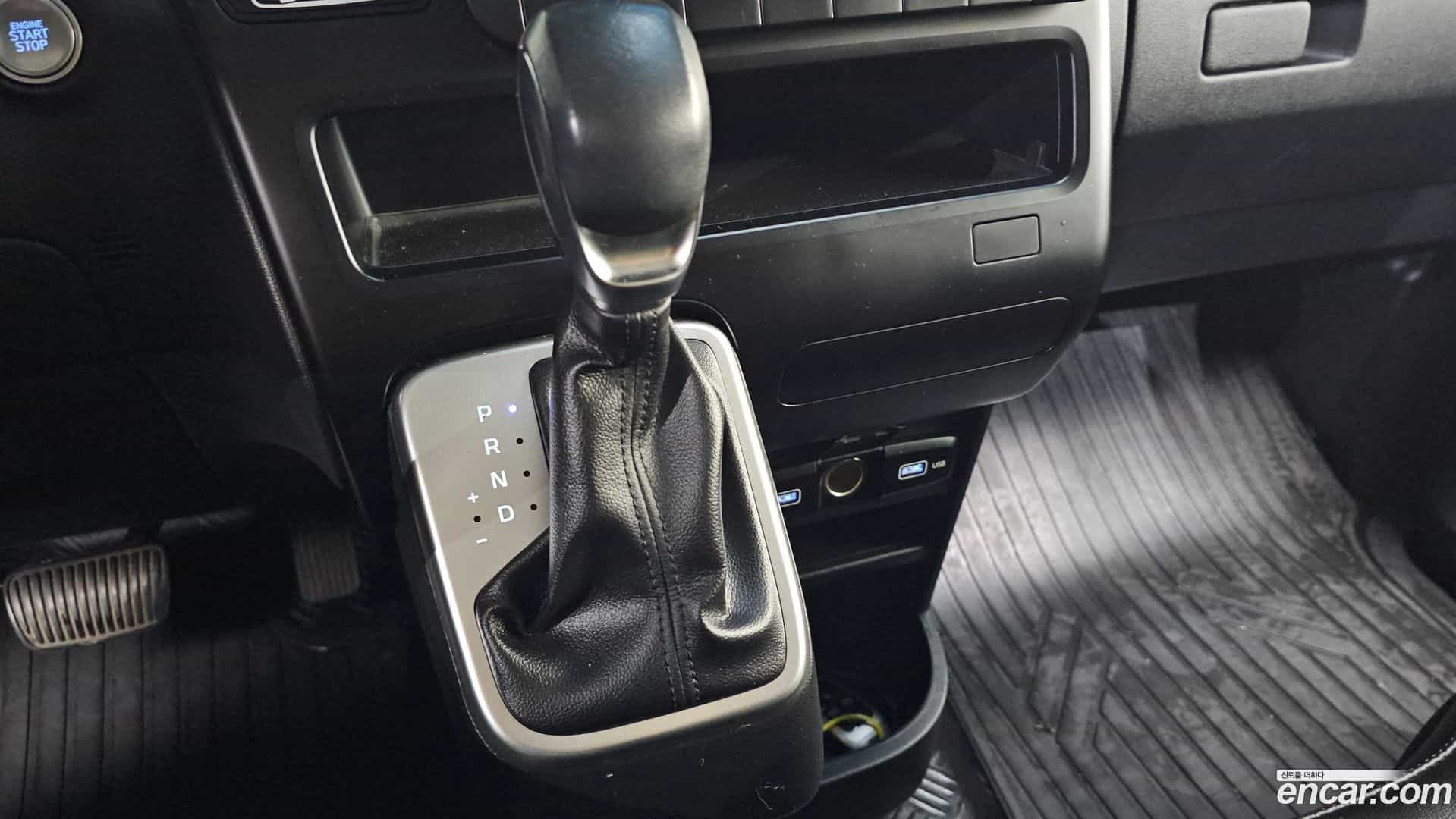 Staria Hyundai 2021.4-INNER-009