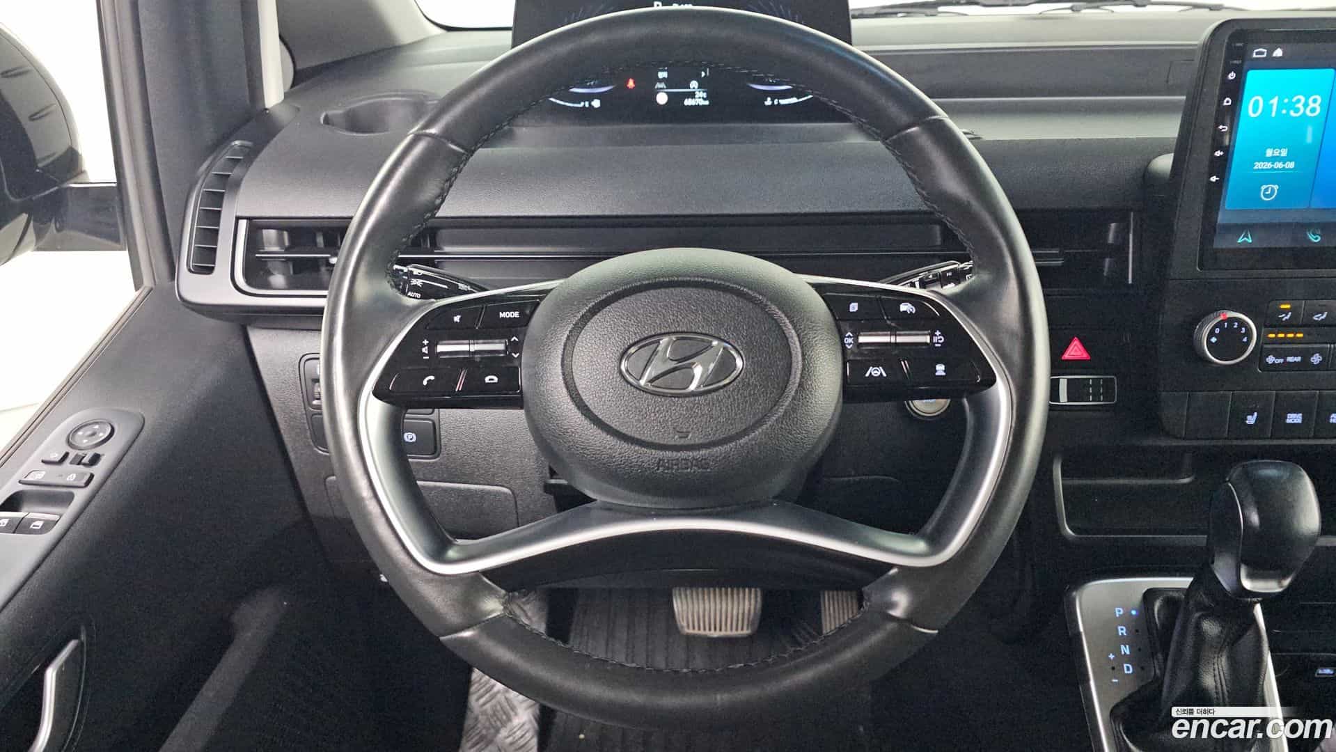 Staria Hyundai 2021.4-OPTION-019