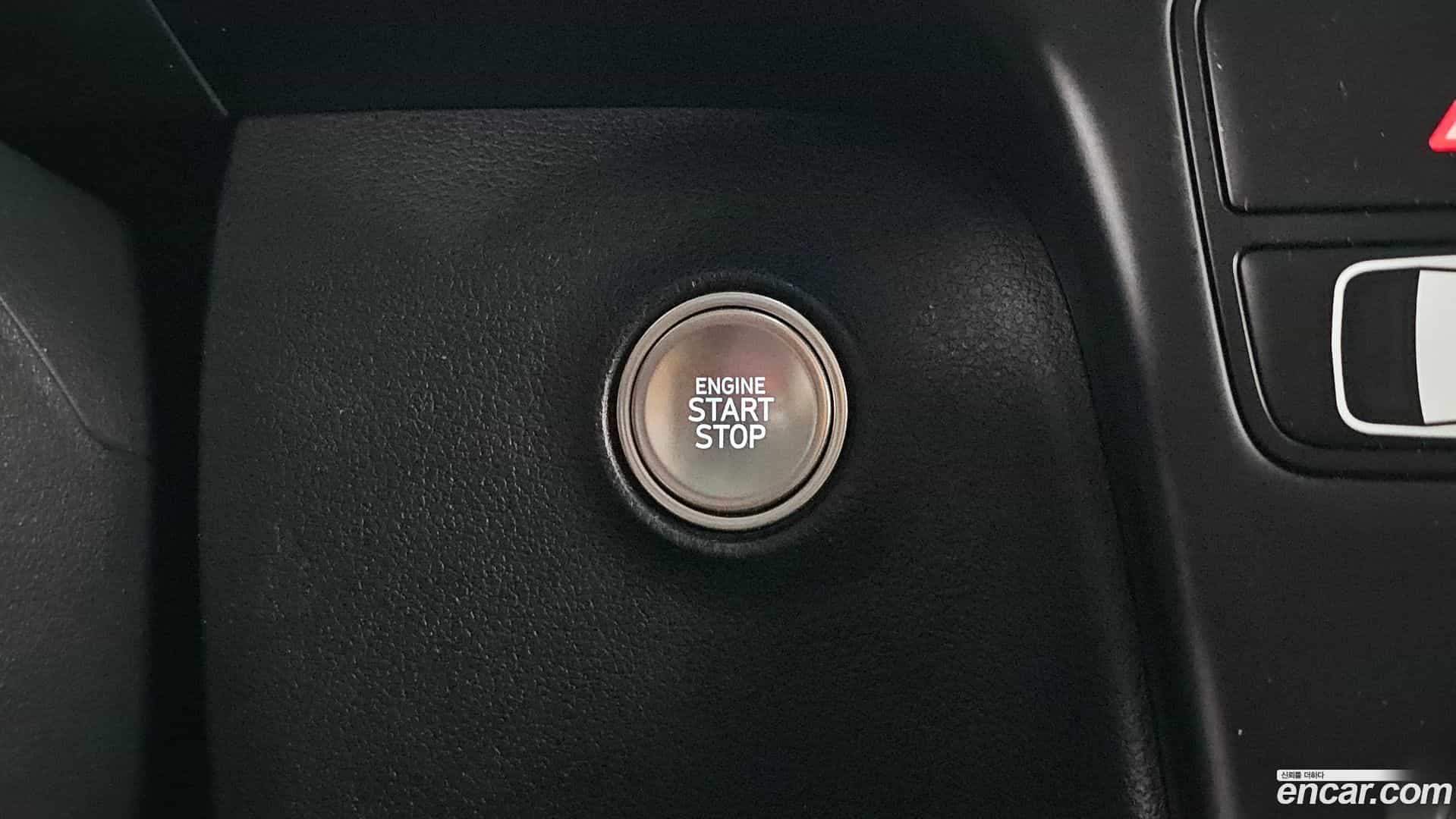 Staria Hyundai 2021.4-OPTION-023