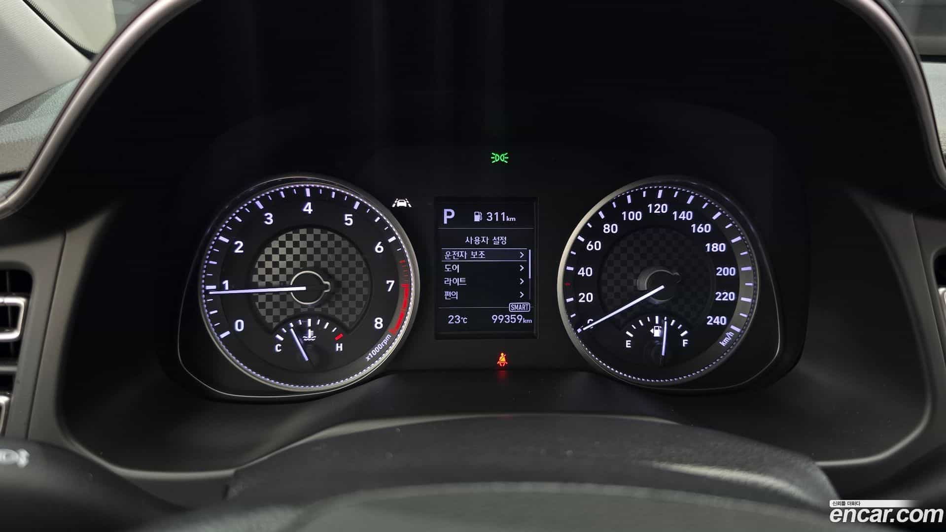 AVANTE Hyundai 2019.1-INNER-008