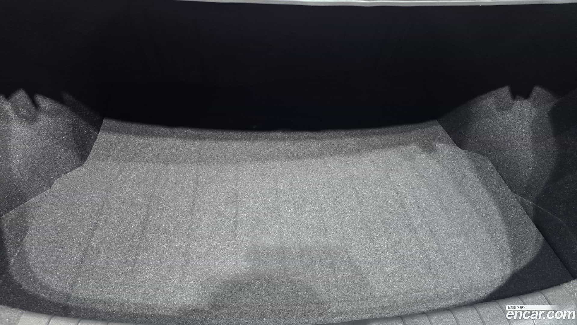 AVANTE Hyundai 2019.1-OPTION-042