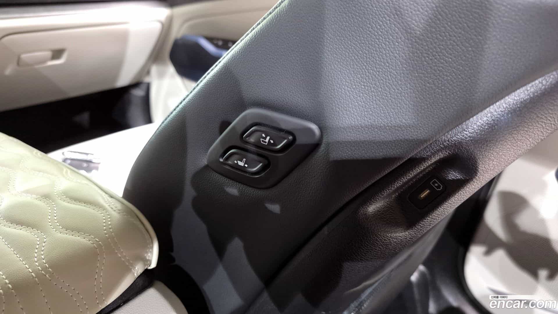 Sportage Kia 2023.6-OPTION-043
