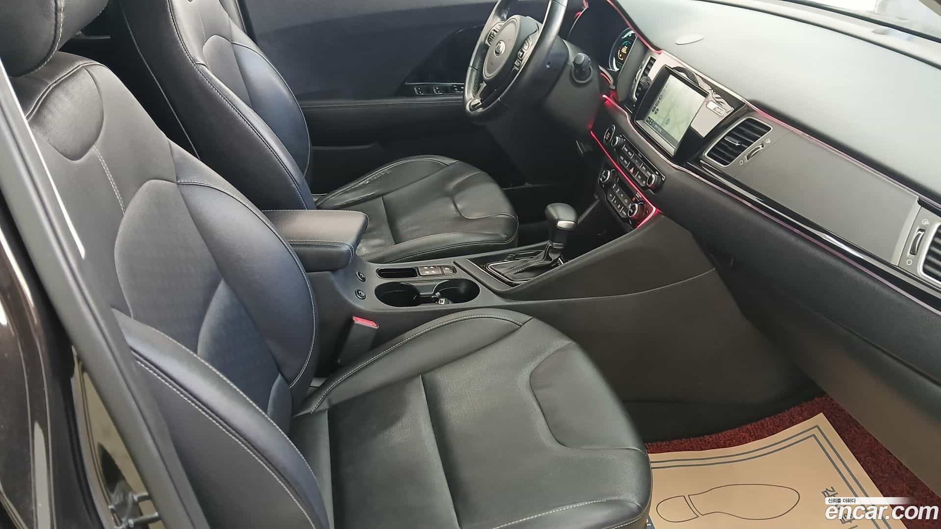Niro Kia 2017.0-OPTION-016