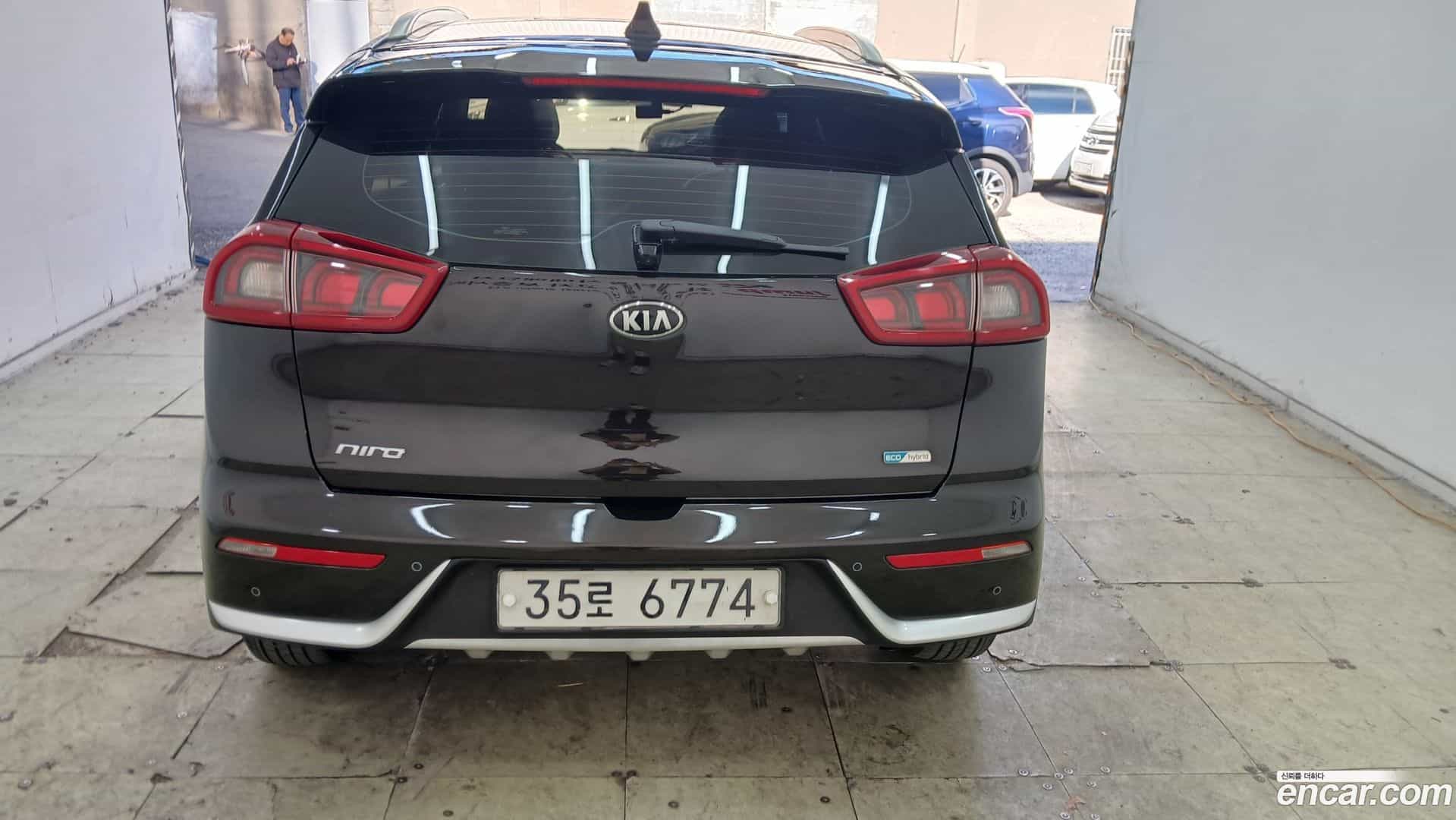 Niro Kia 2017.0-OPTION-021