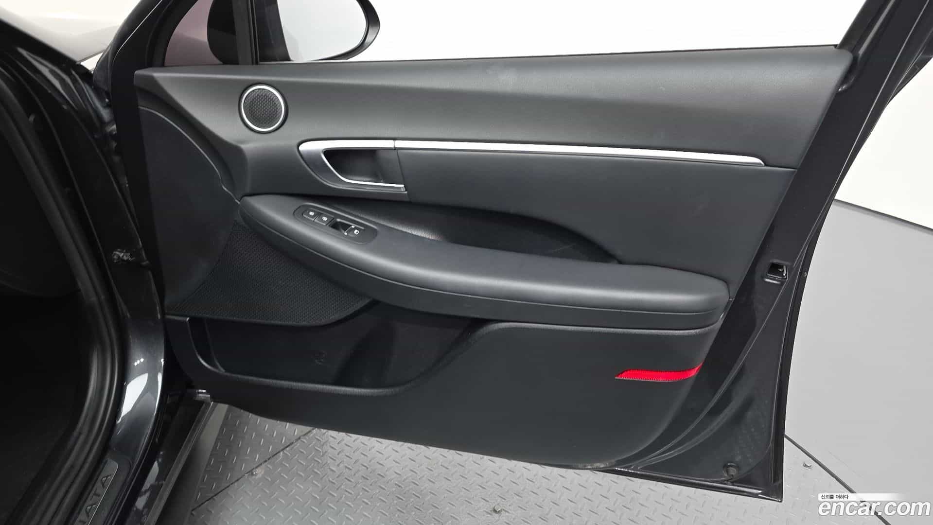 Sonata Hyundai 2020.3-INNER-034