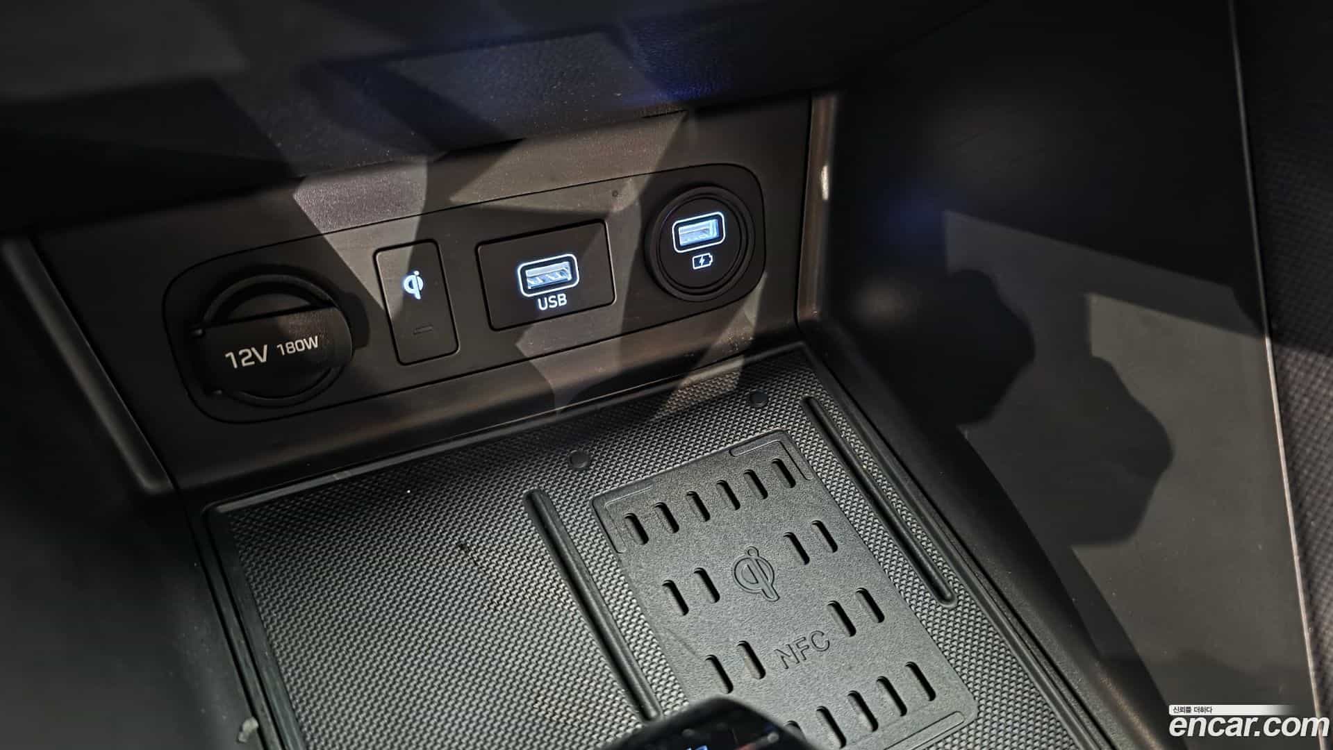 Sonata Hyundai 2020.3-OPTION-045