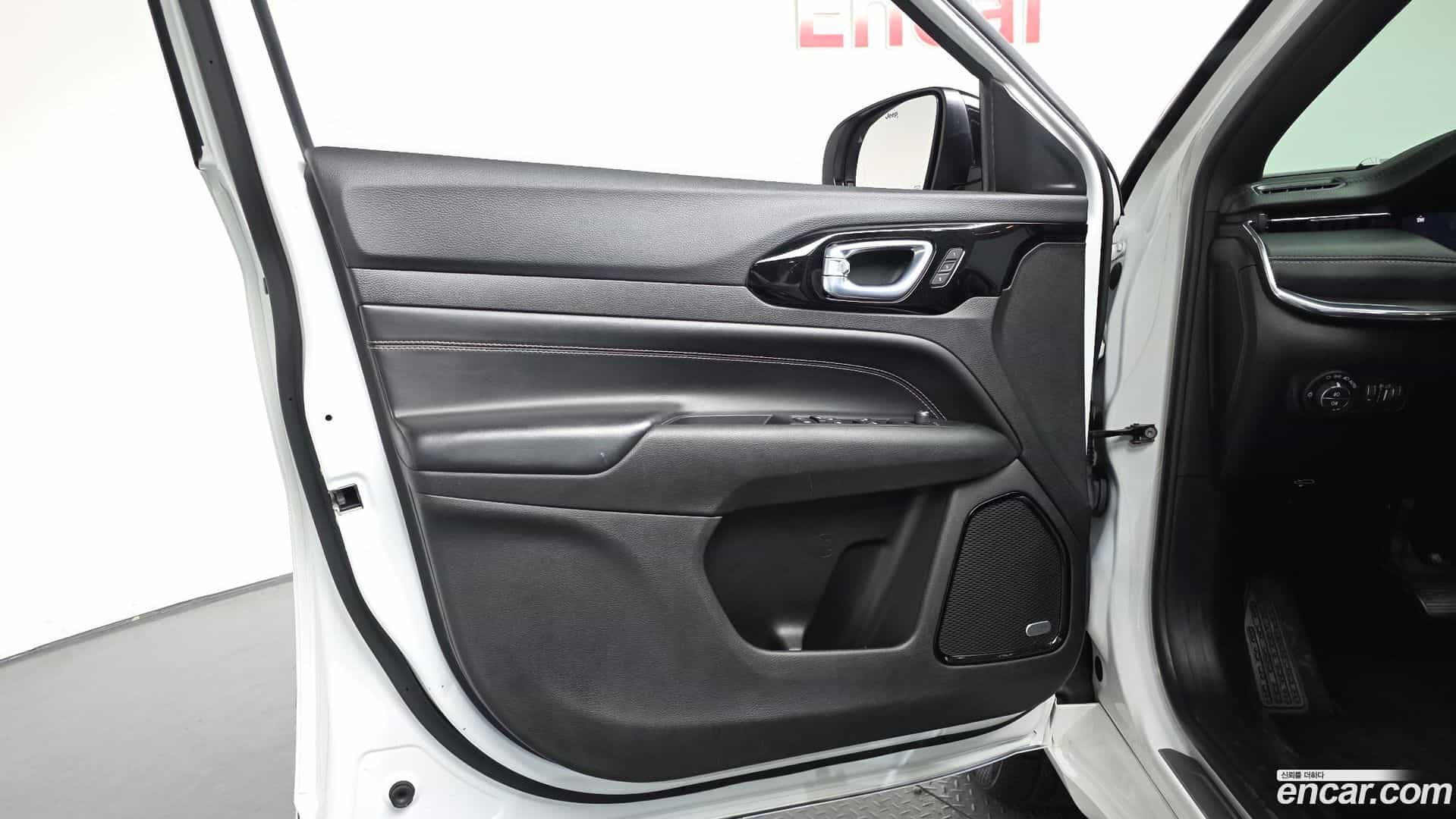 Compass Jeep 2022.5-INNER-034