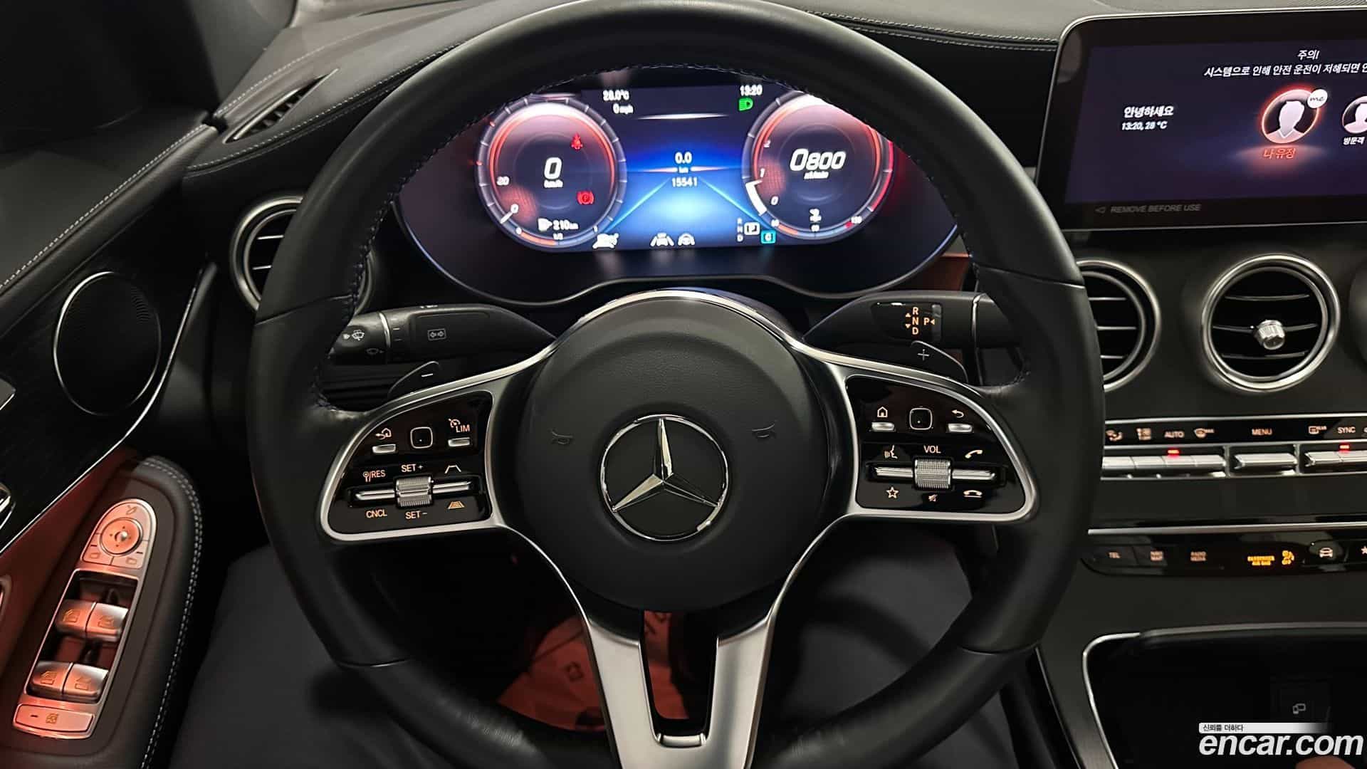 GLC-Class Mercedes-Benz 2023.3-OPTION-021