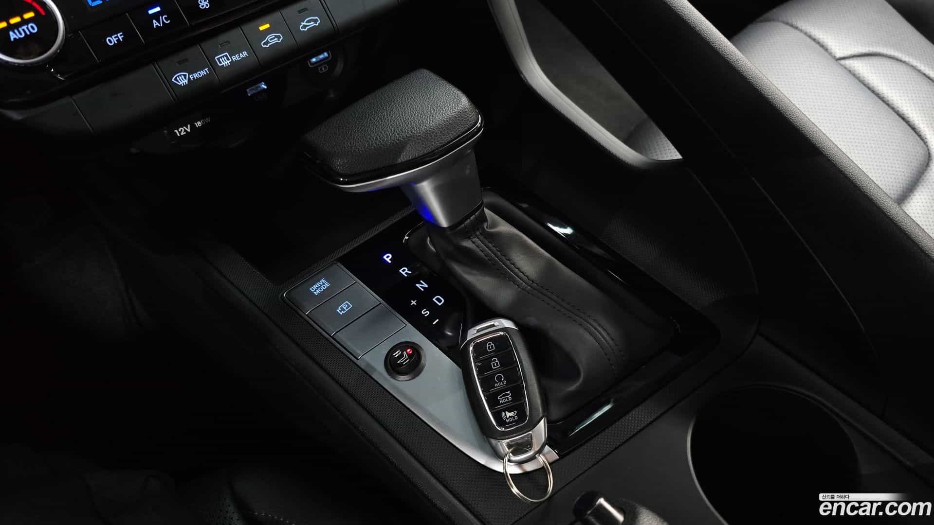 AVANTE Hyundai 2022.10-INNER-009