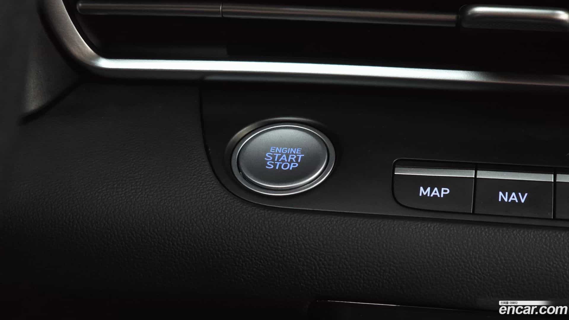 AVANTE Hyundai 2022.10-OPTION-024