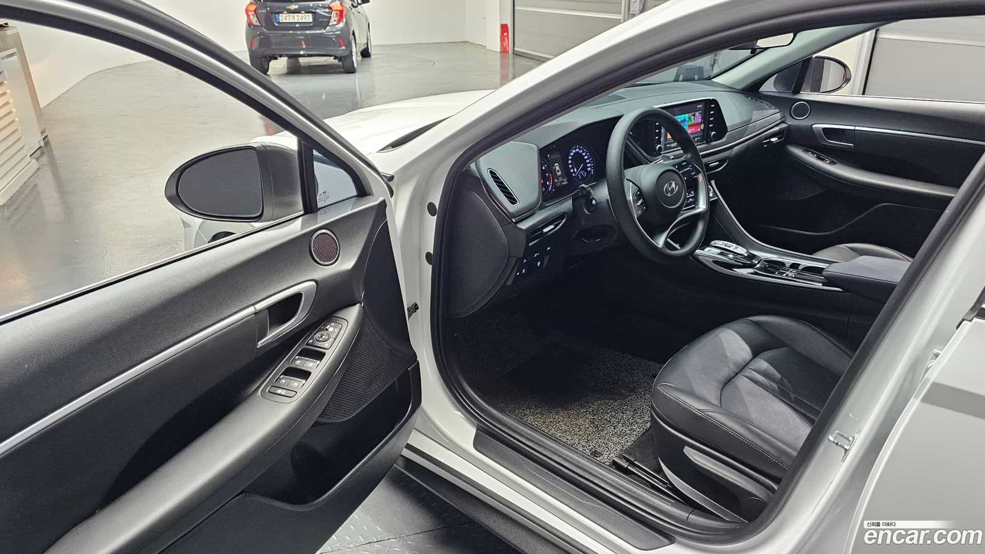 Sonata Hyundai 2022.3-INNER-010