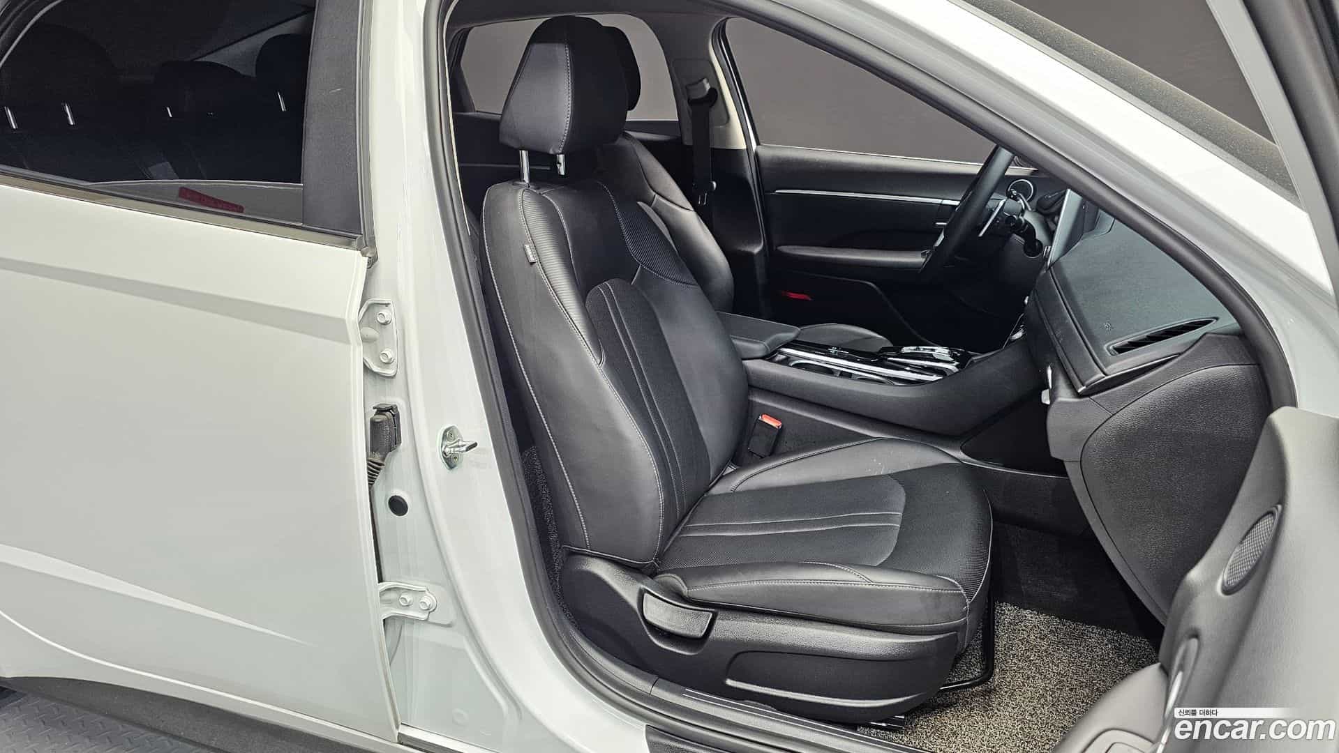 Sonata Hyundai 2022.3-INNER-036