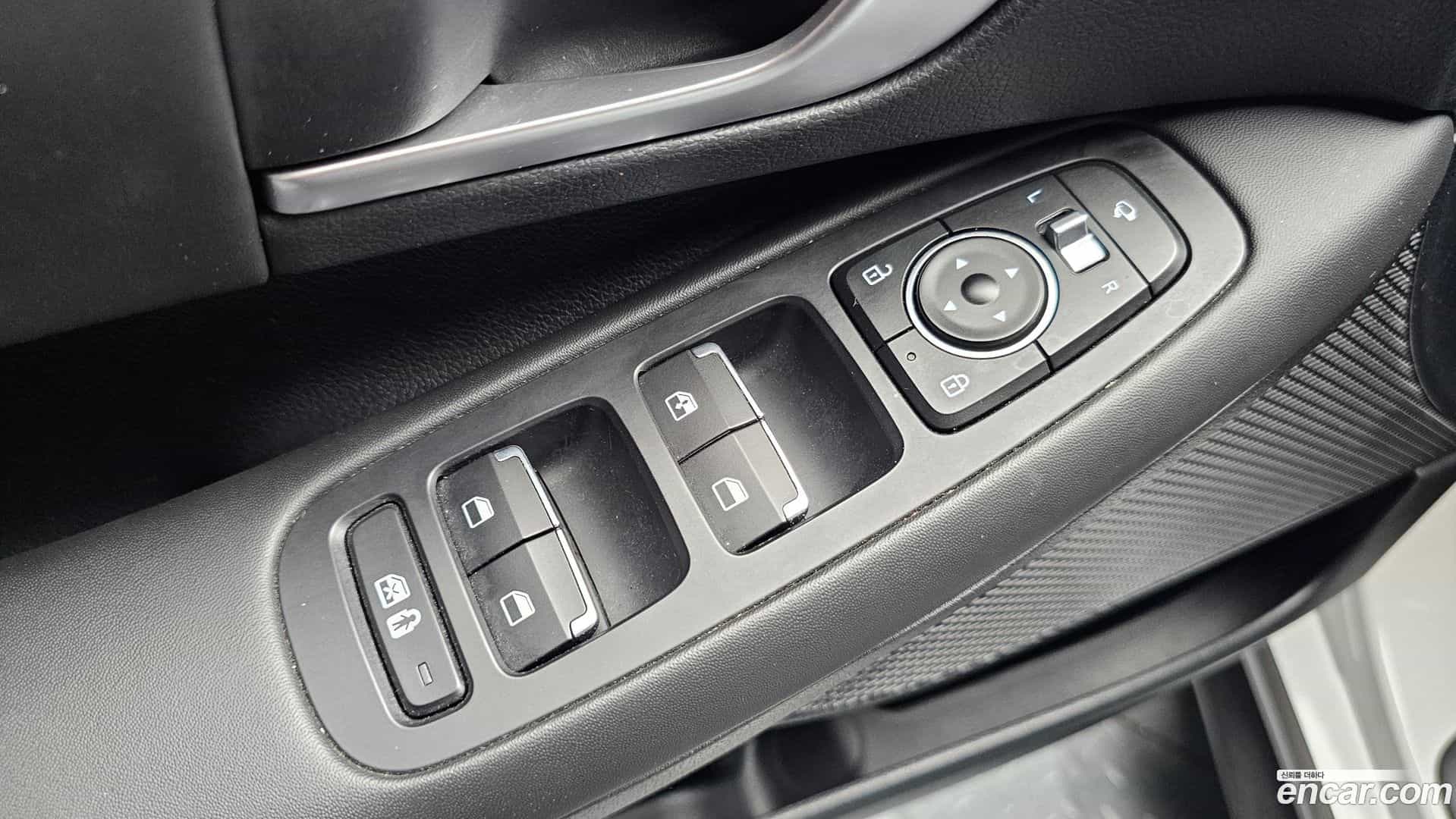 Sonata Hyundai 2022.3-OPTION-042