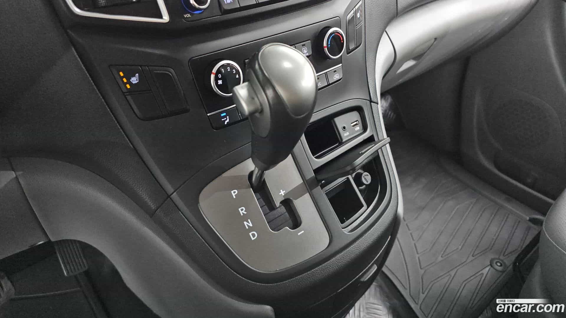 Starex Hyundai 2019.9-INNER-009