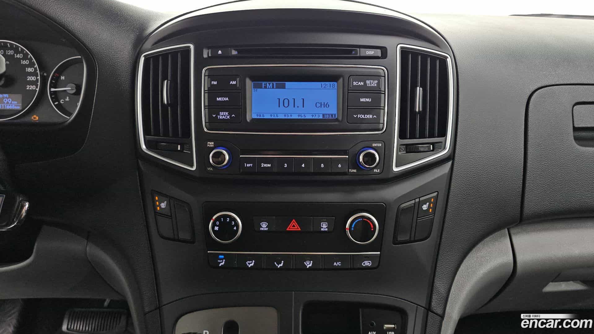 Starex Hyundai 2019.9-OPTION-016